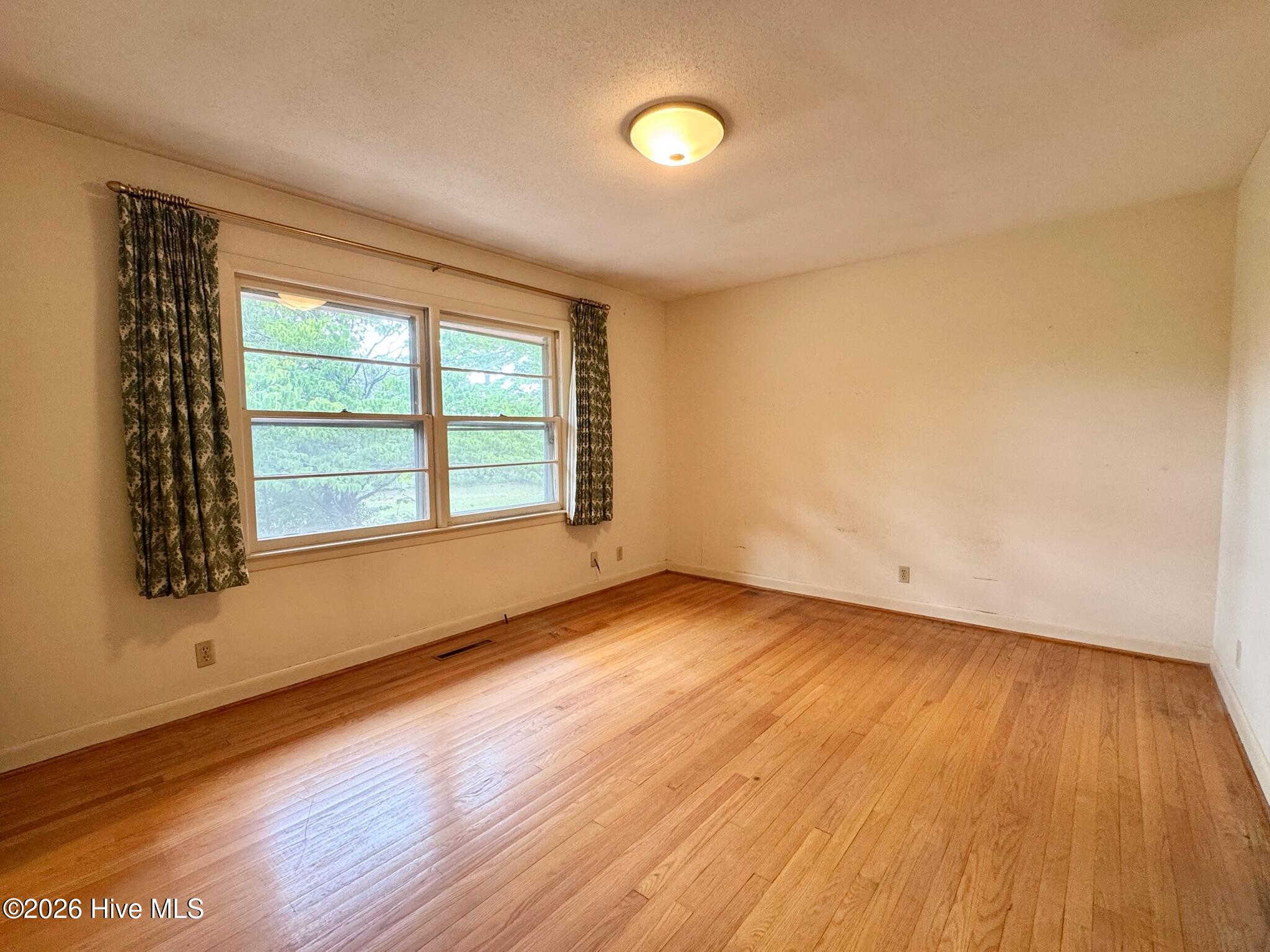 2206 Second Avenue Property Photo 30