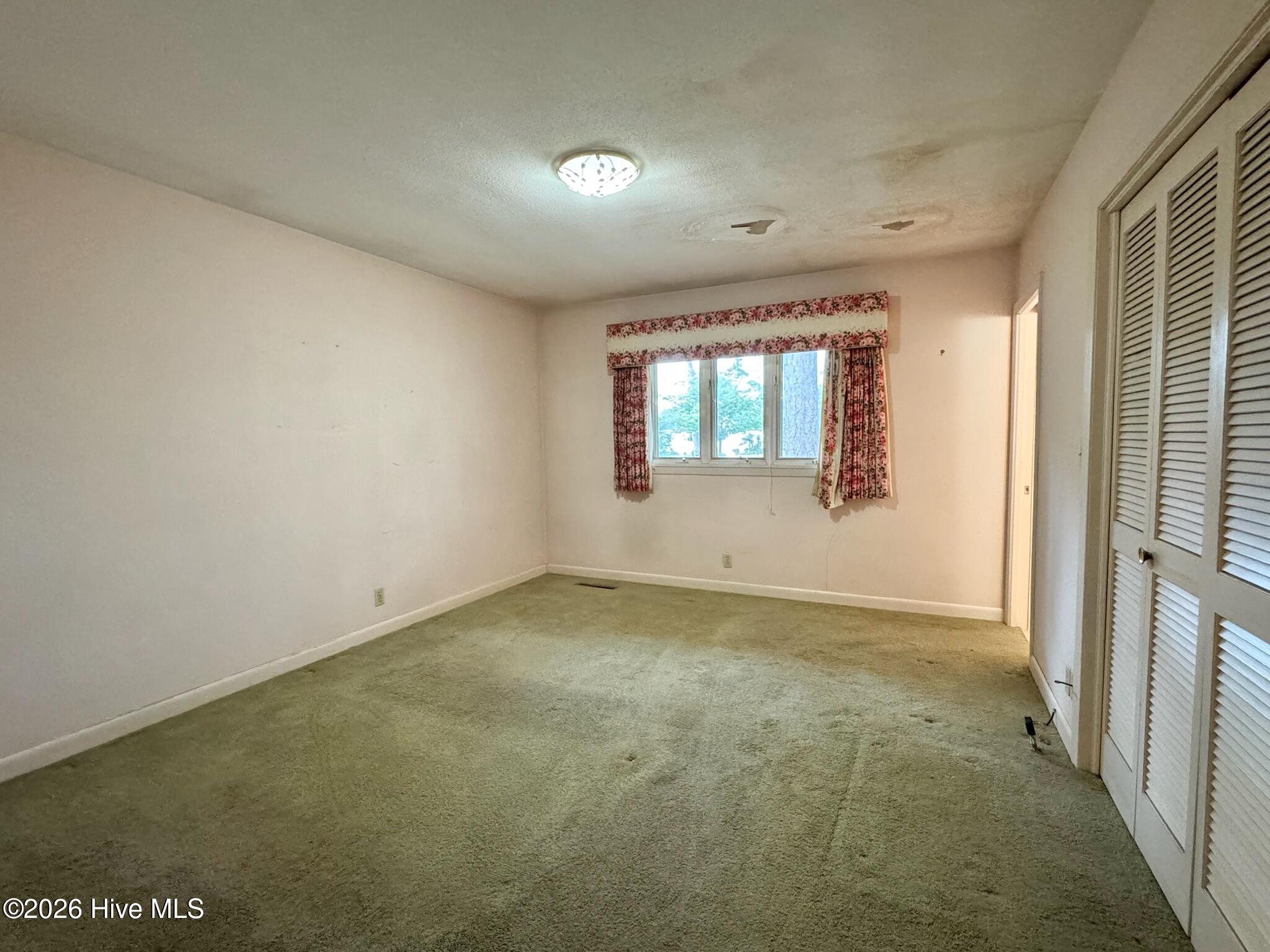 2206 Second Avenue Property Photo 34