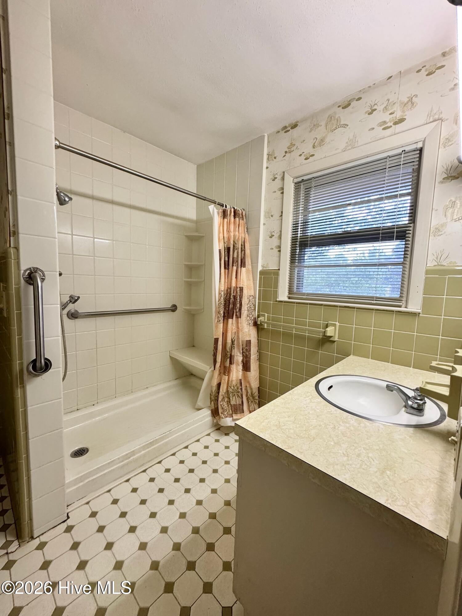 2206 Second Avenue Property Photo 38