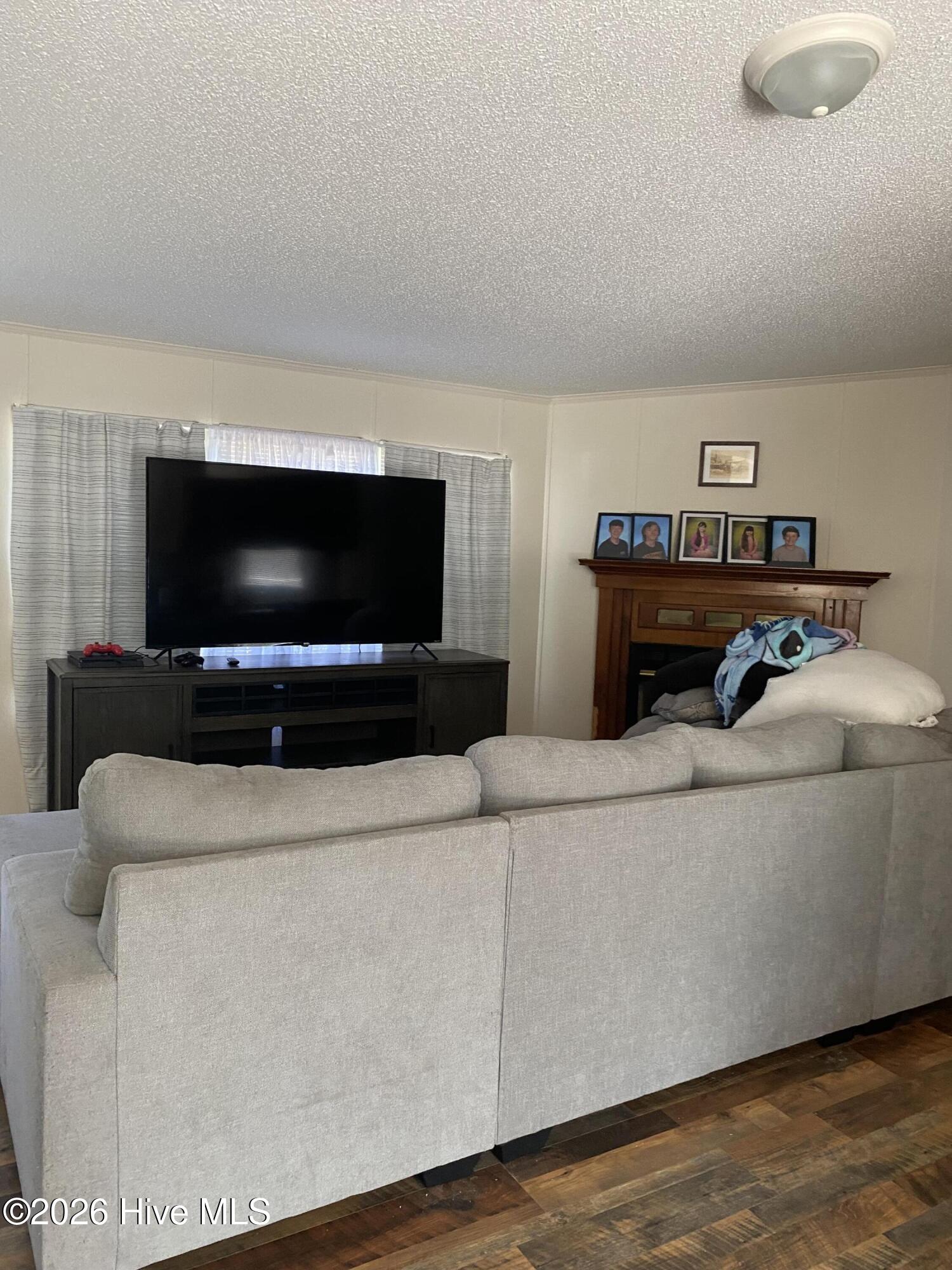 103 Yew Court Property Photo 3