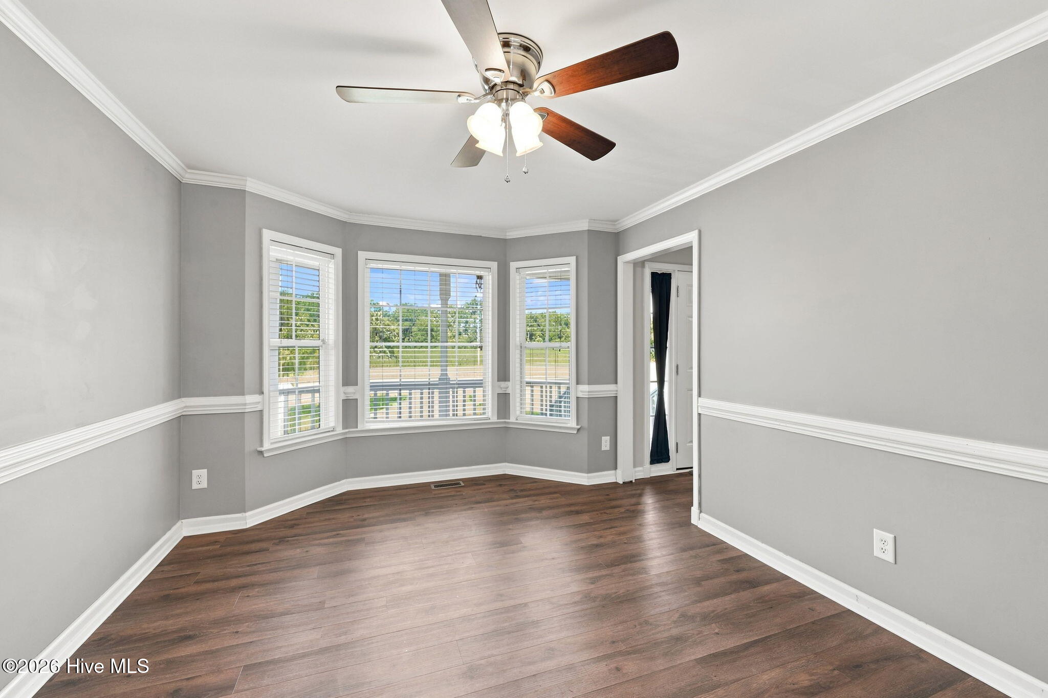 637 Dickinson Road Property Photo 12