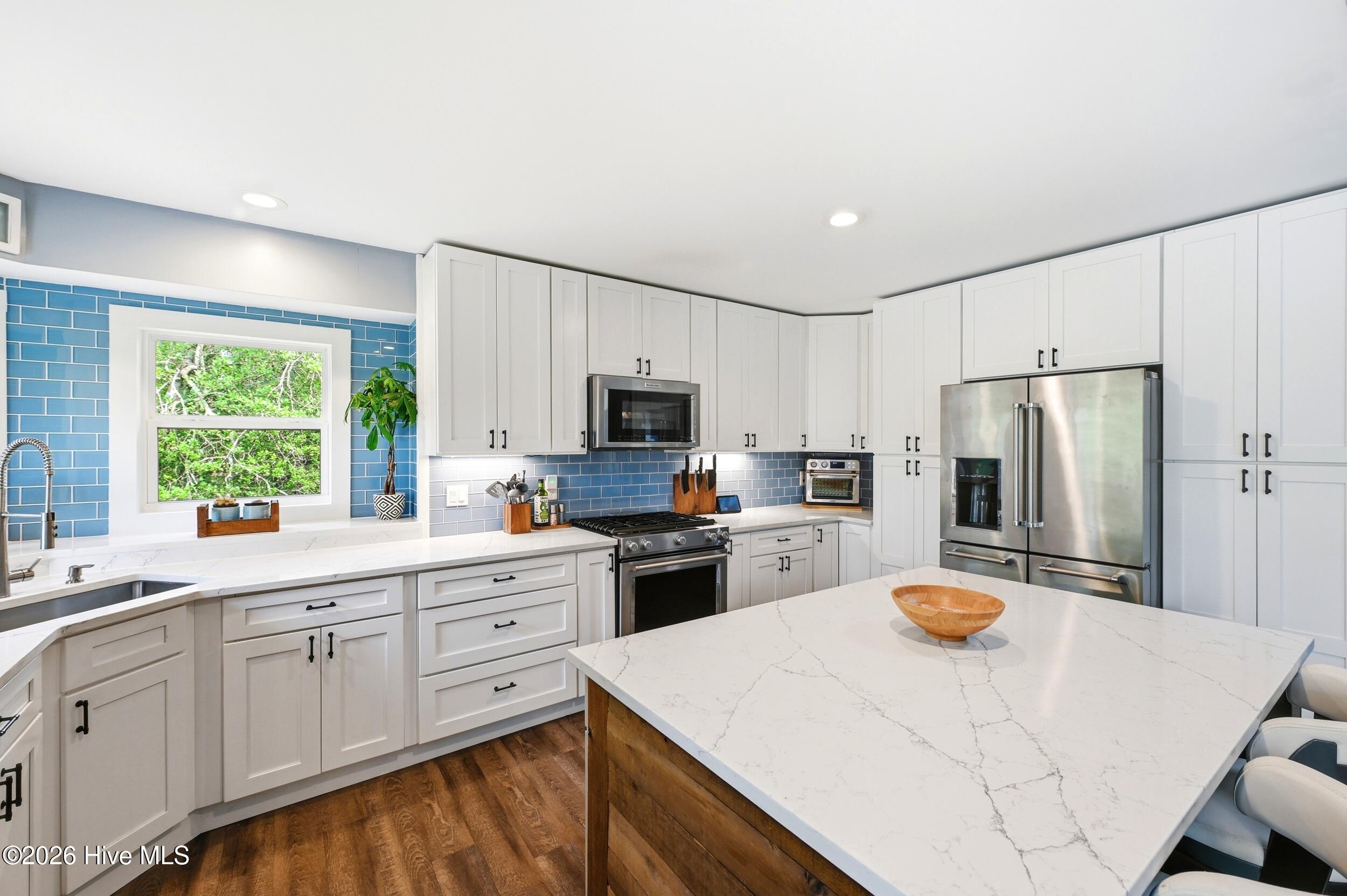 629 Hughes Road Property Photo 15
