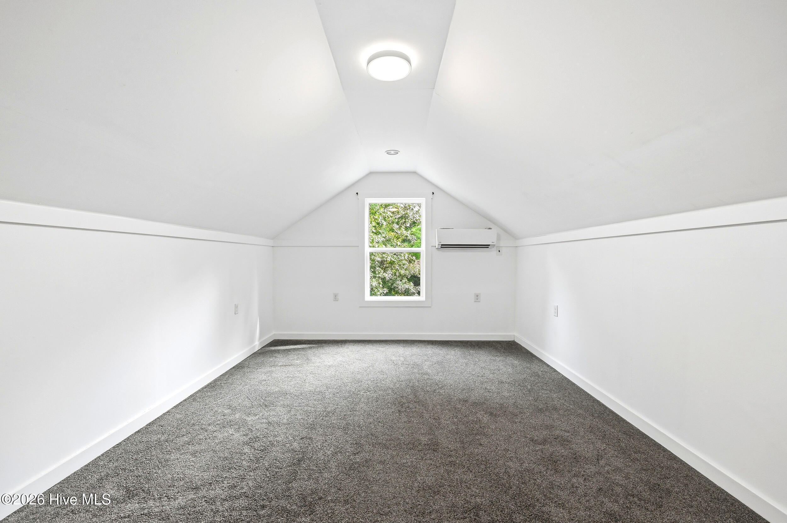 629 Hughes Road Property Photo 26