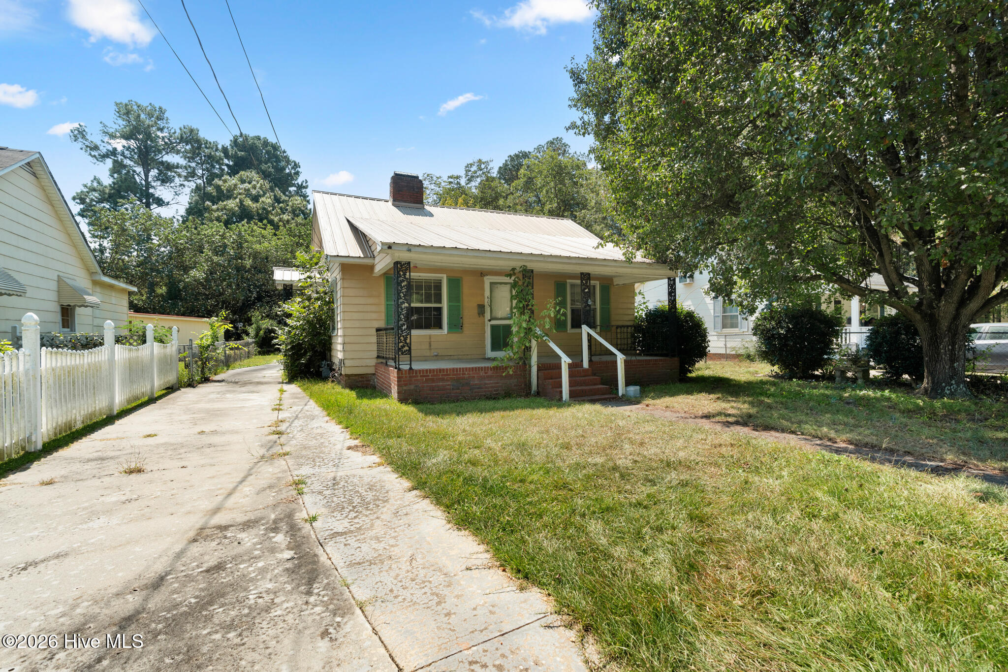 605 E Covington Street Property Photo 2