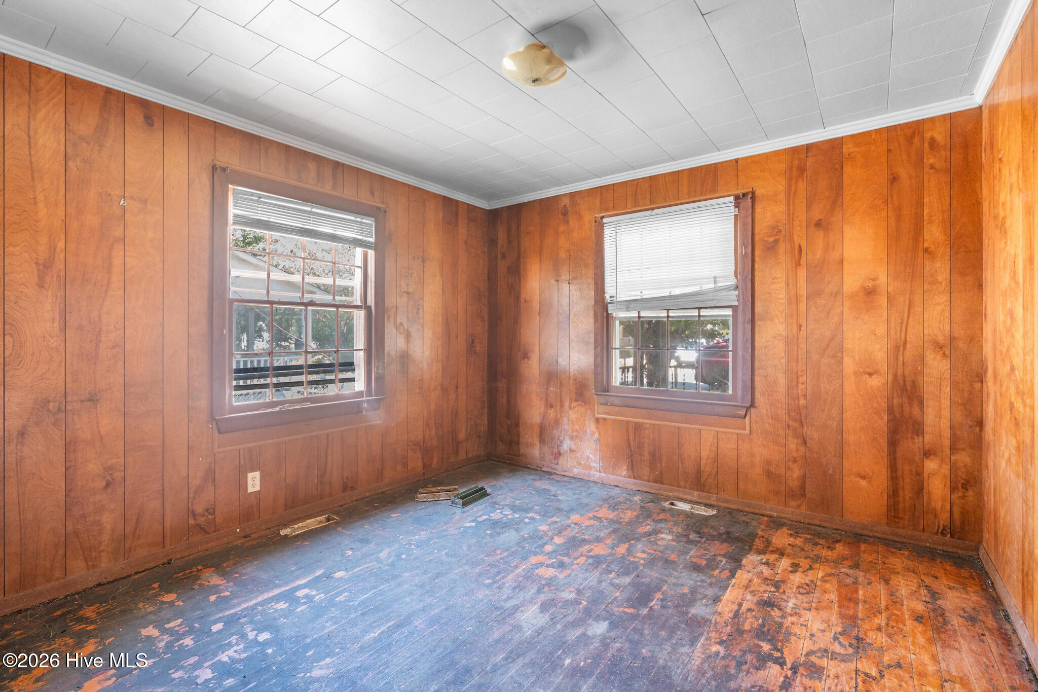 605 E Covington Street Property Photo 10