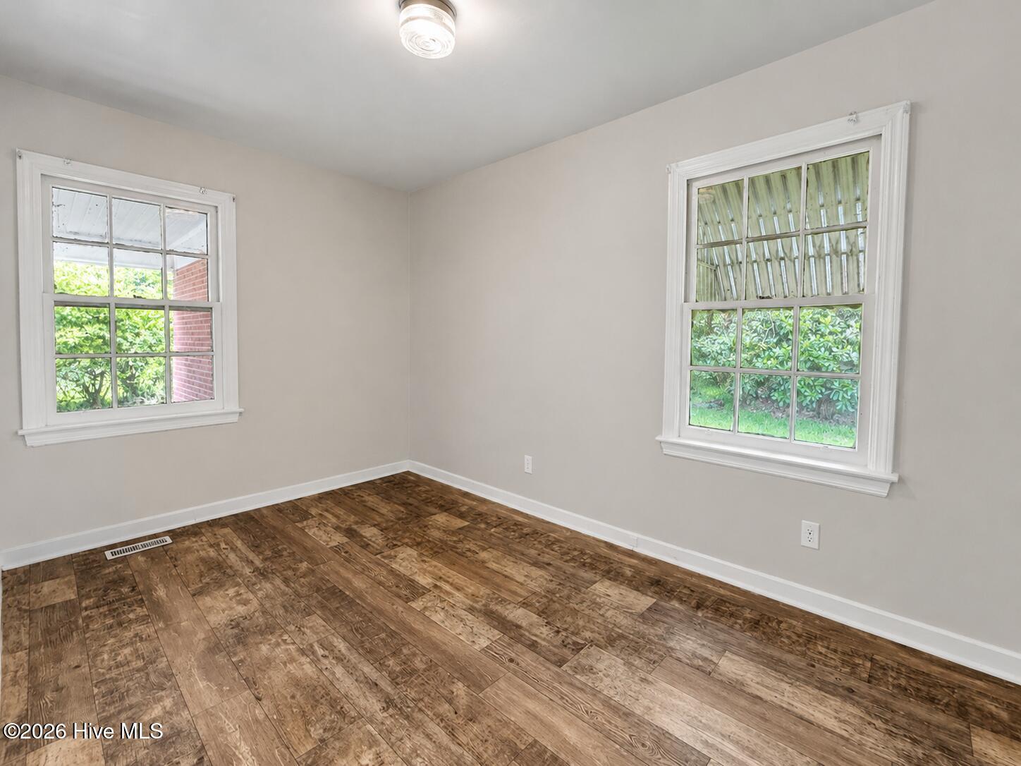 119 Winesett Circle Property Photo 4