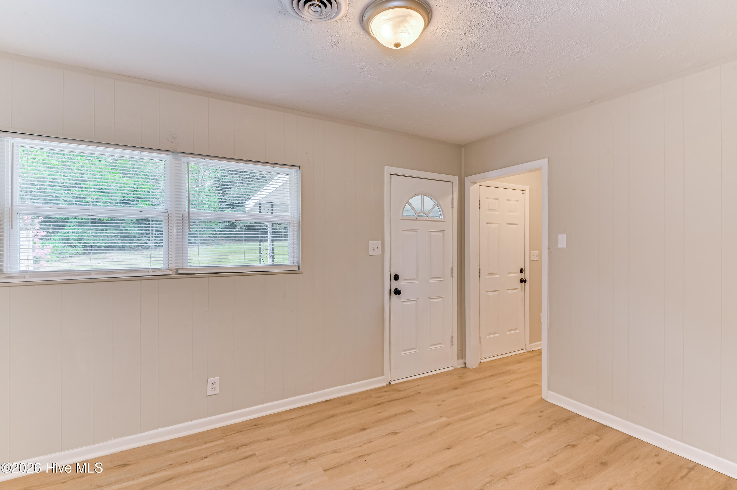 2425 Birdie Drive Property Photo 19