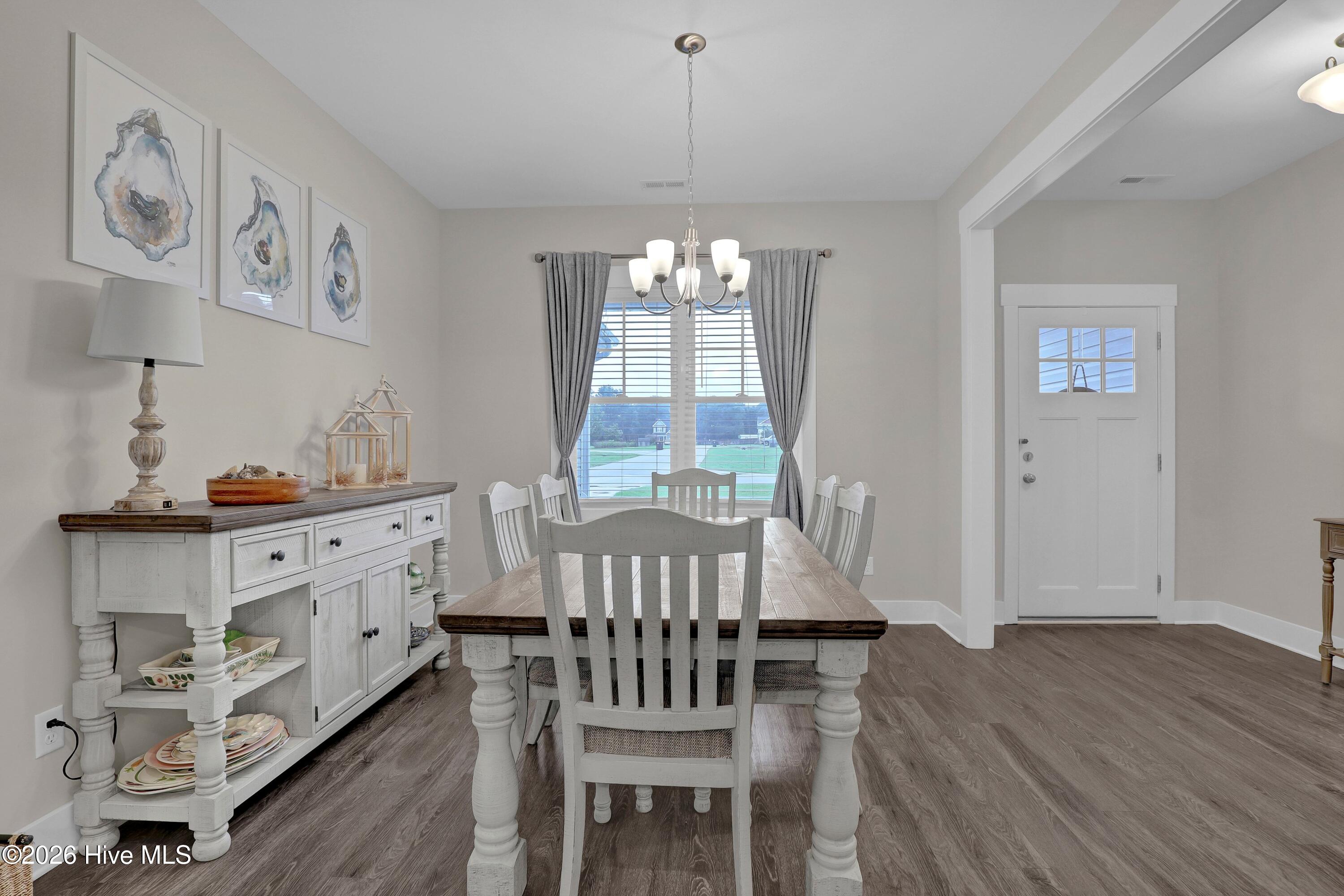 198 Darel Street Property Photo 7