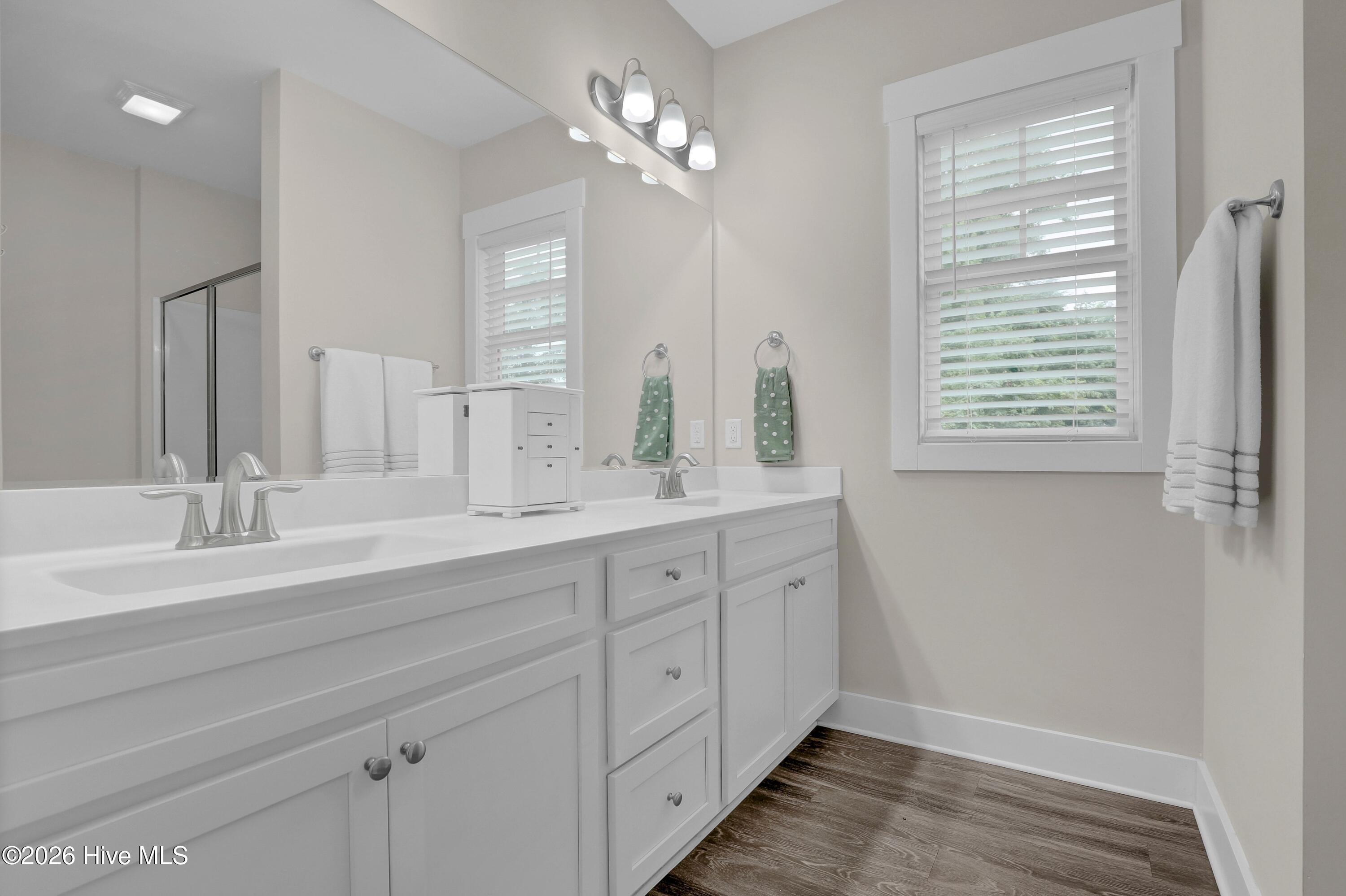 198 Darel Street Property Photo 15