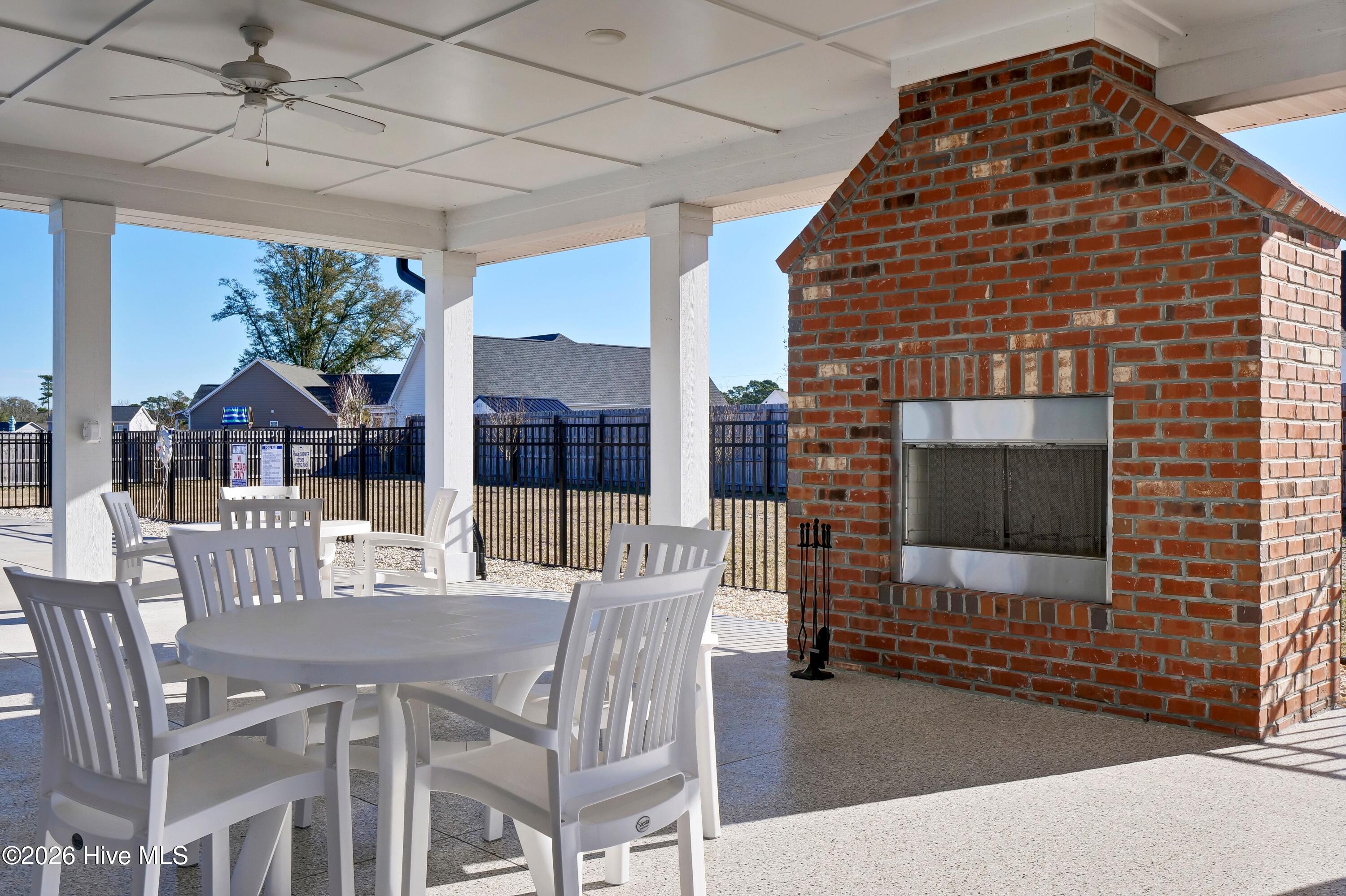 198 Darel Street Property Photo 36