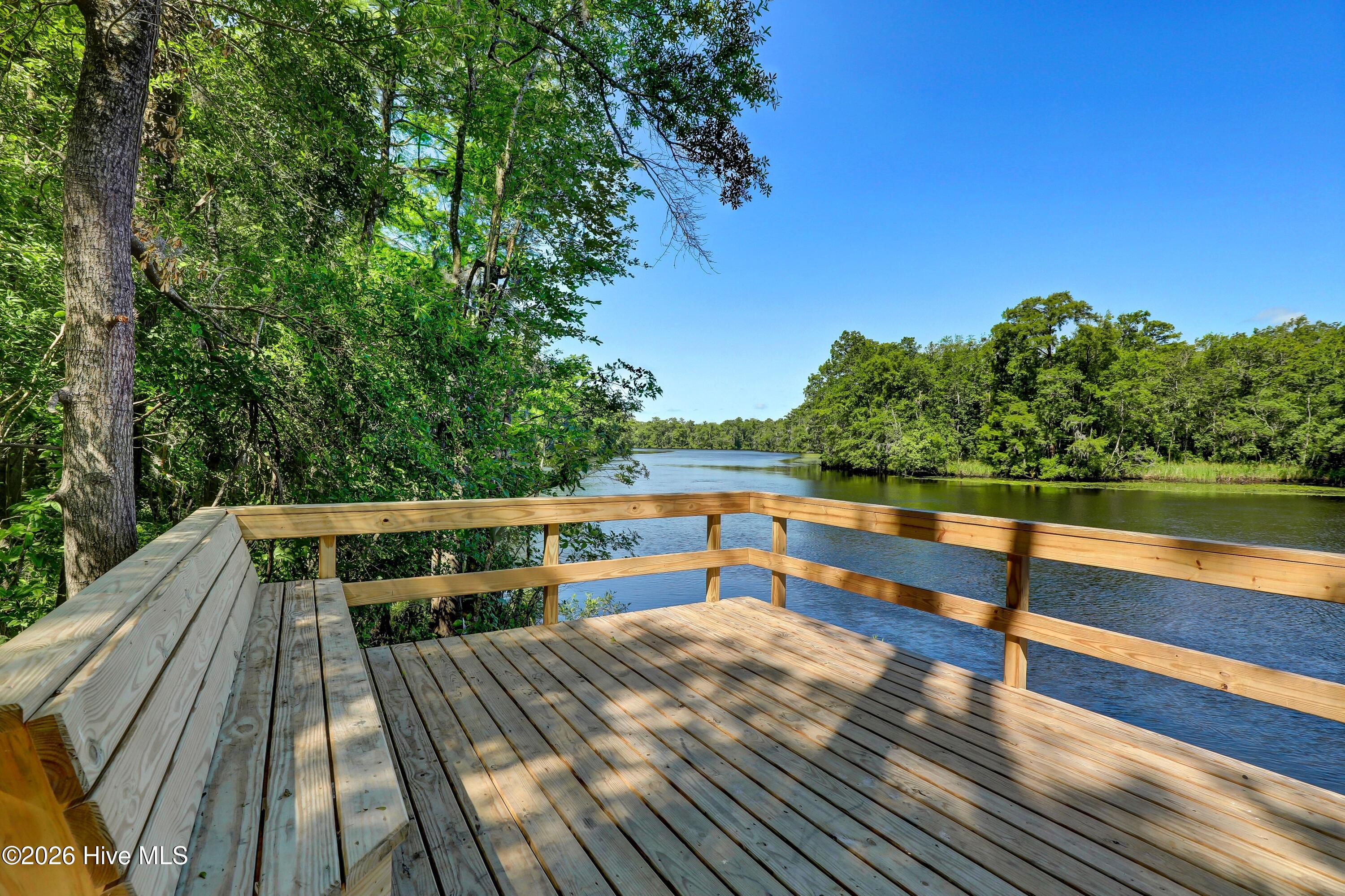 198 Darel Street Property Photo 44