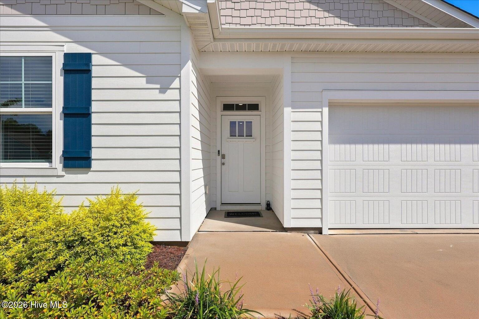 3109 Lochgreen Circle Property Photo 2