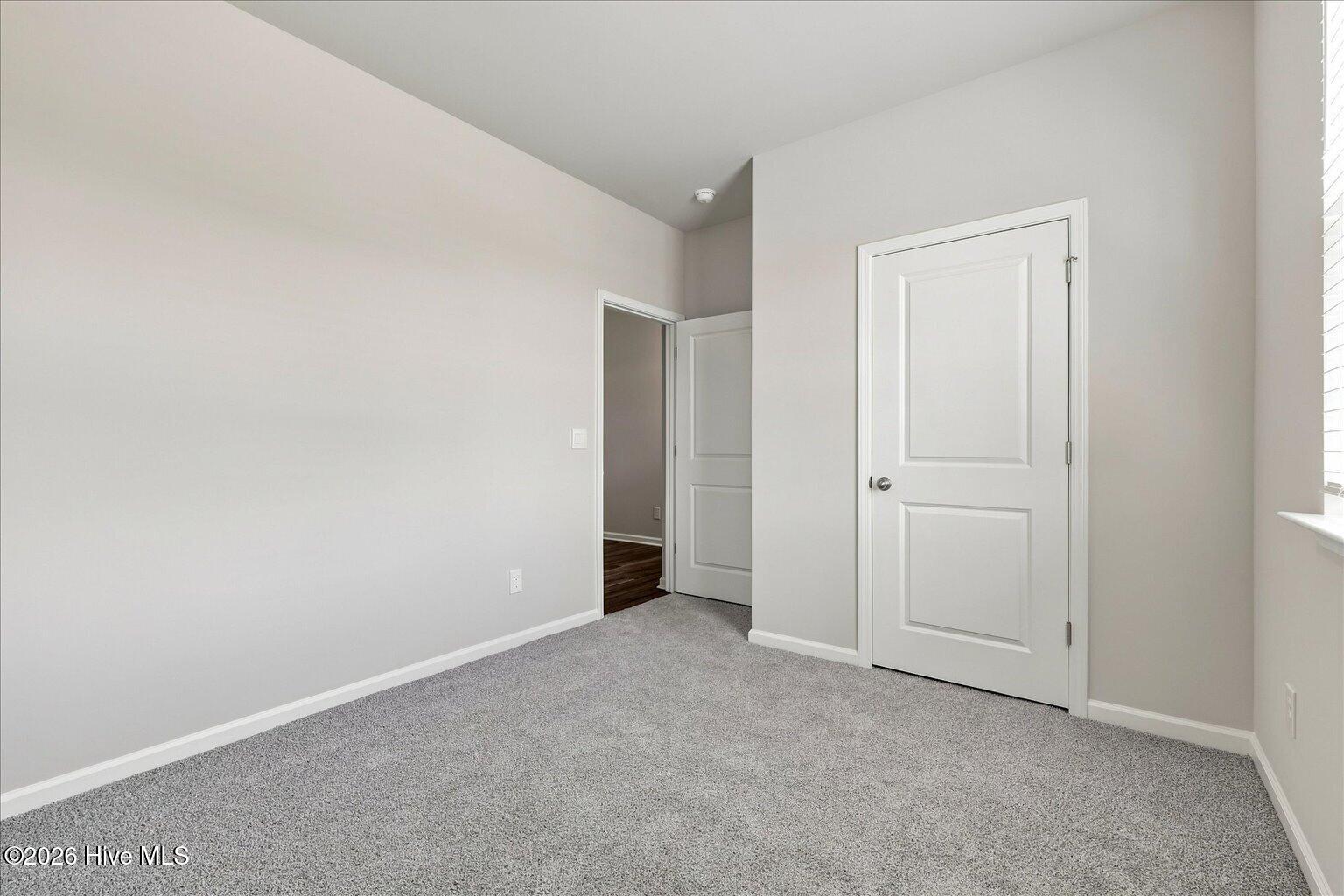 3109 Lochgreen Circle Property Photo 7