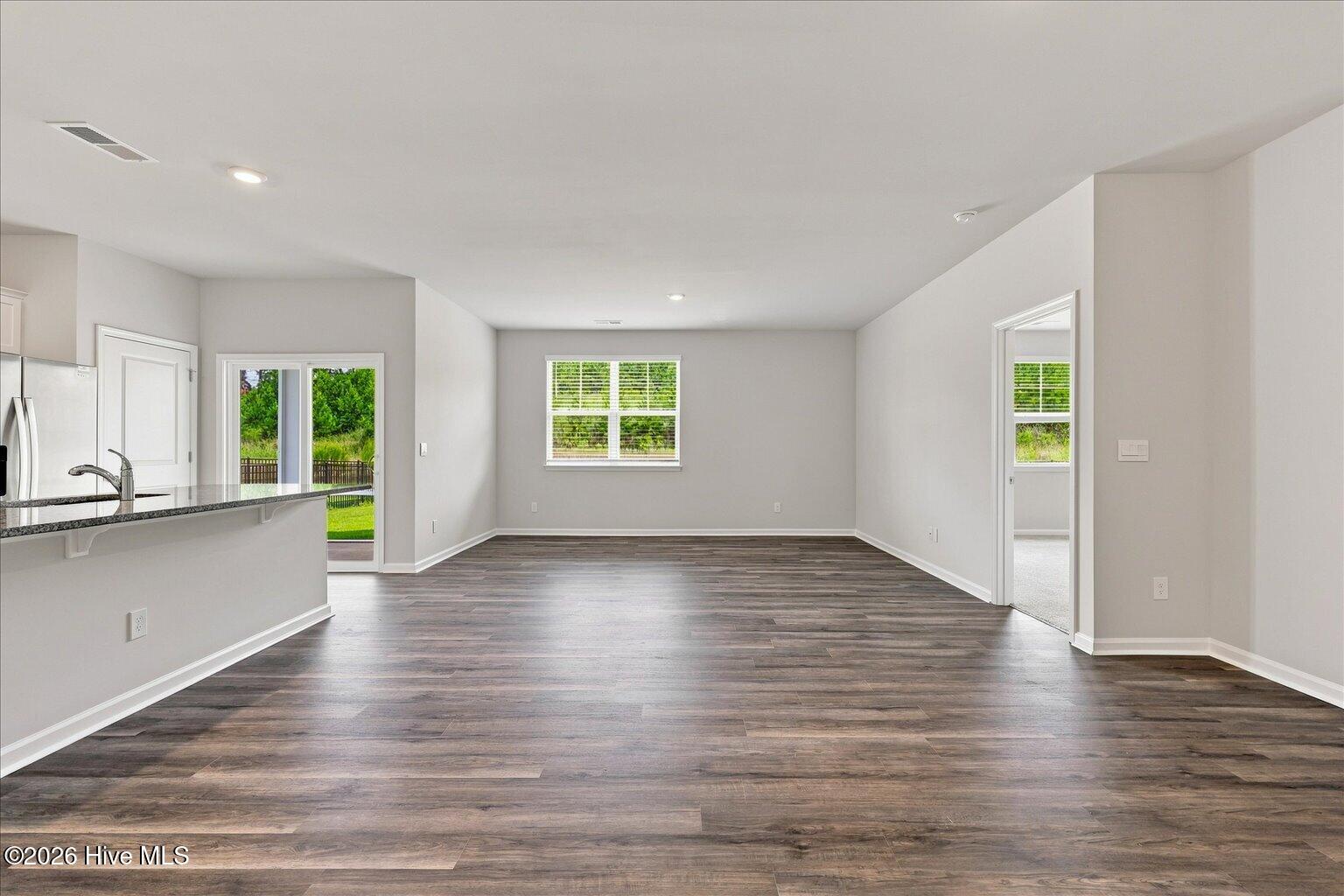 3109 Lochgreen Circle Property Photo 13