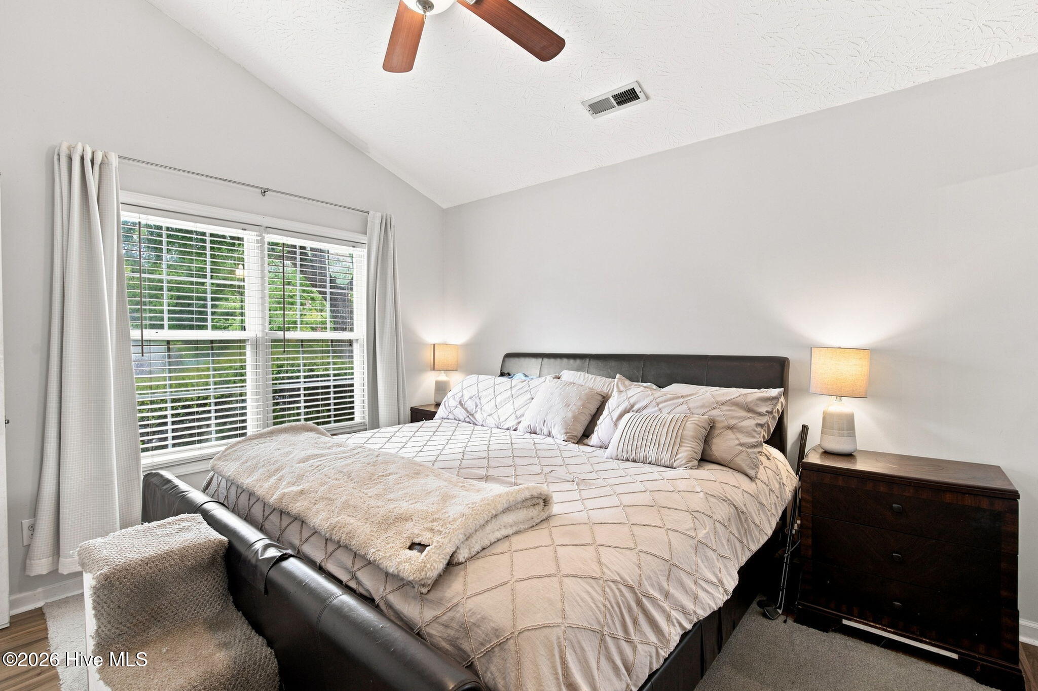 805 Southern Charm Drive Property Photo 23
