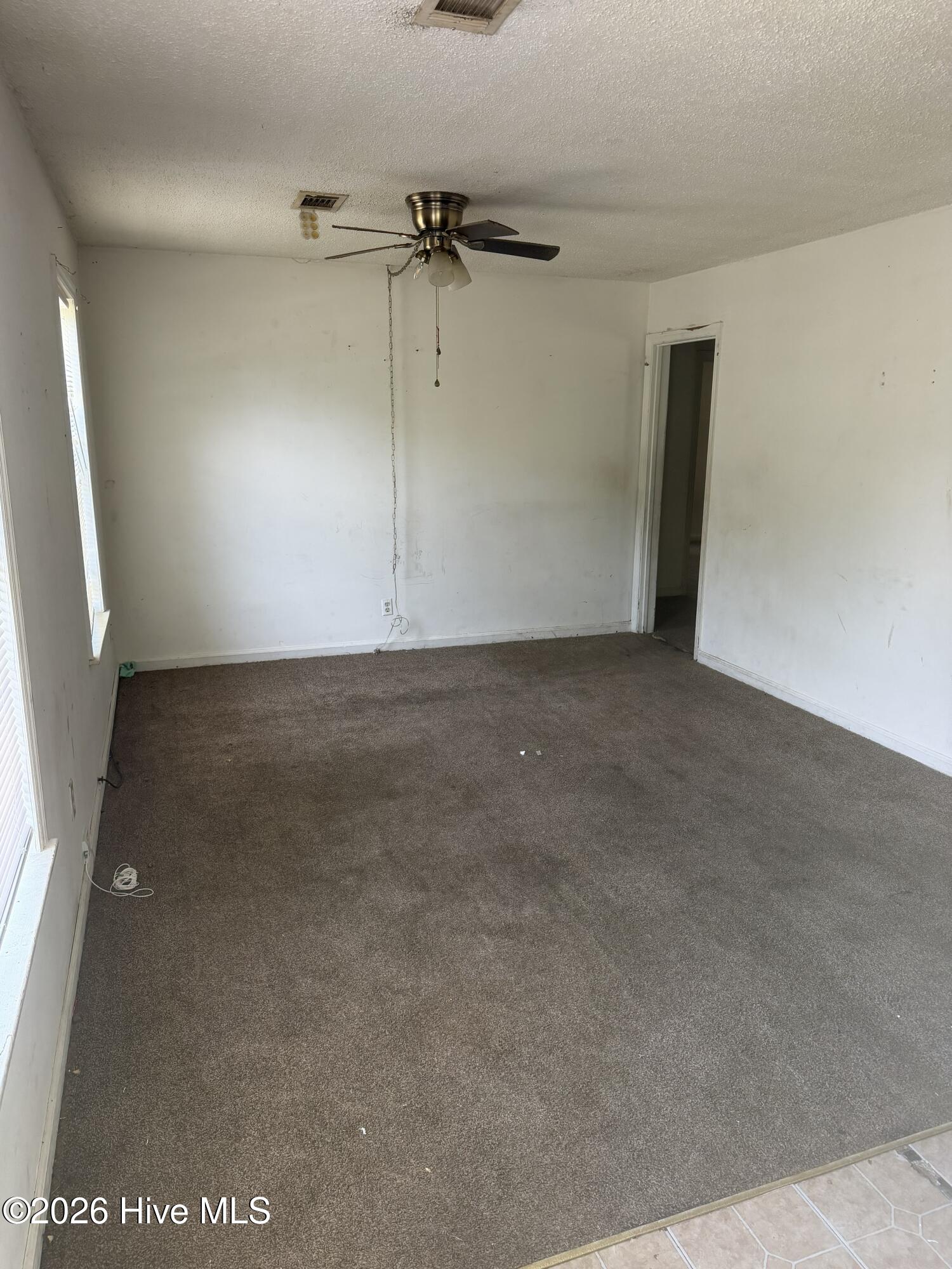 1931 Fairway Drive Property Photo 3