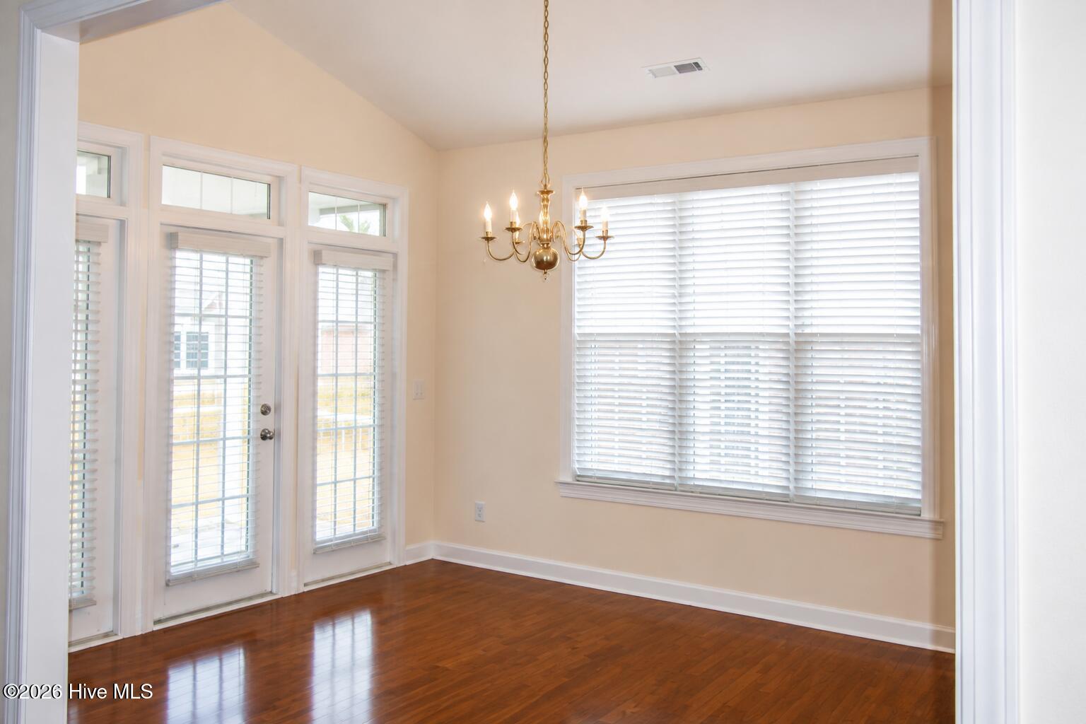 1308 Arbor Ridge Way Property Photo 6