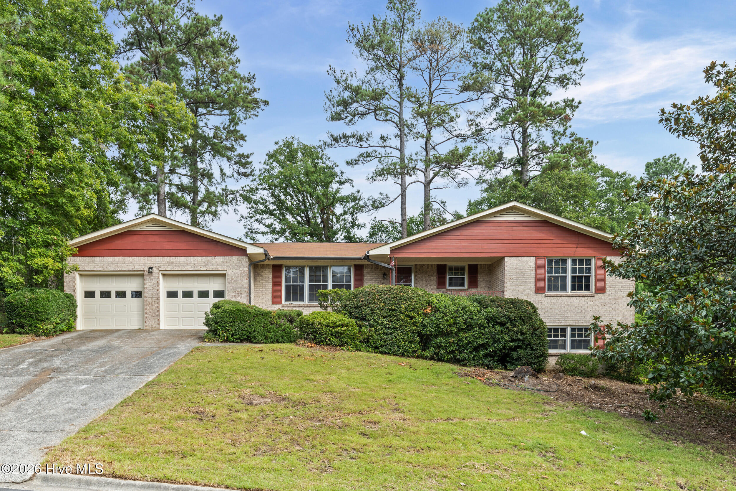 1824 Mountside Drive Property Photo 8