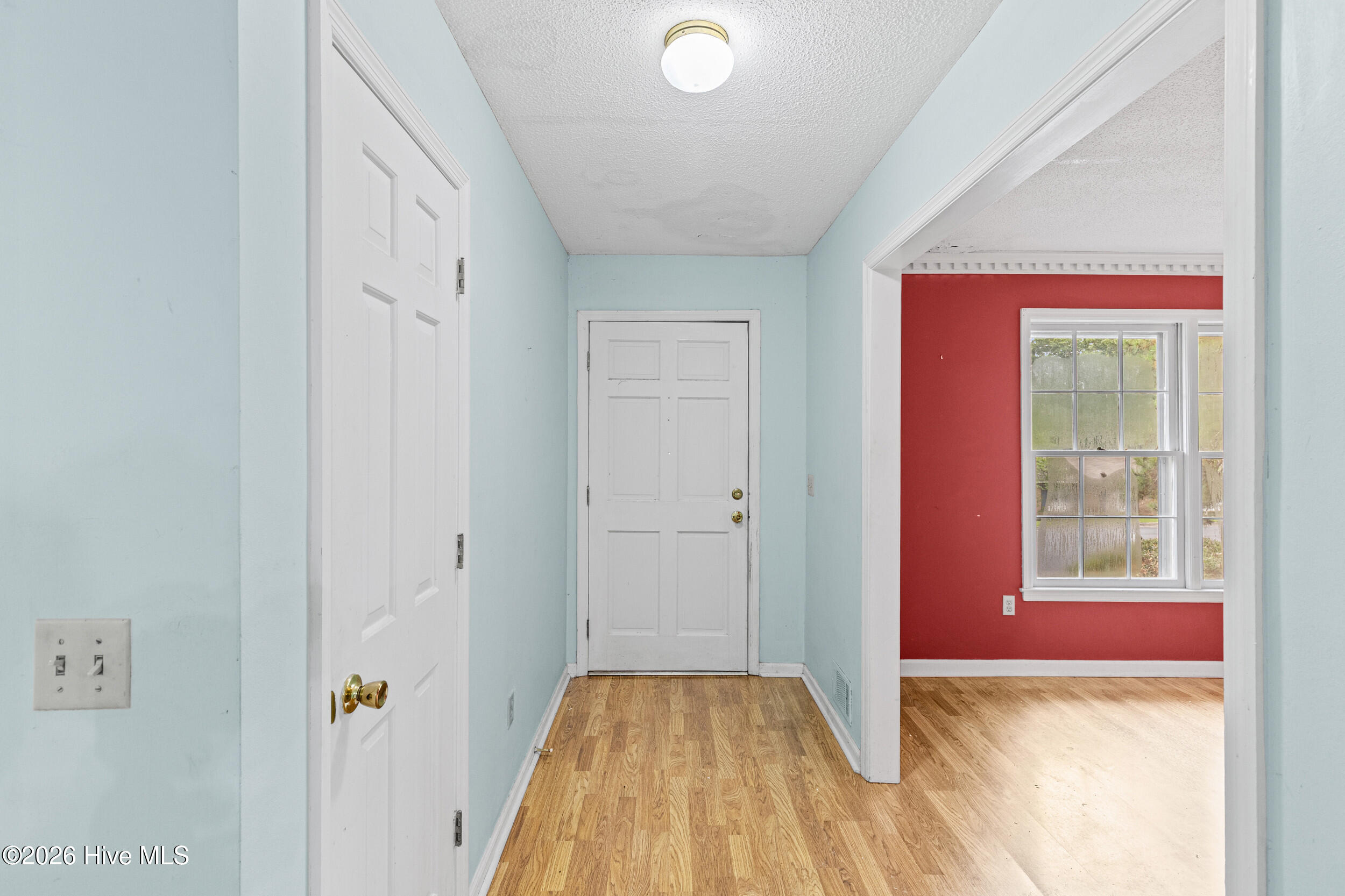 1824 Mountside Drive Property Photo 12