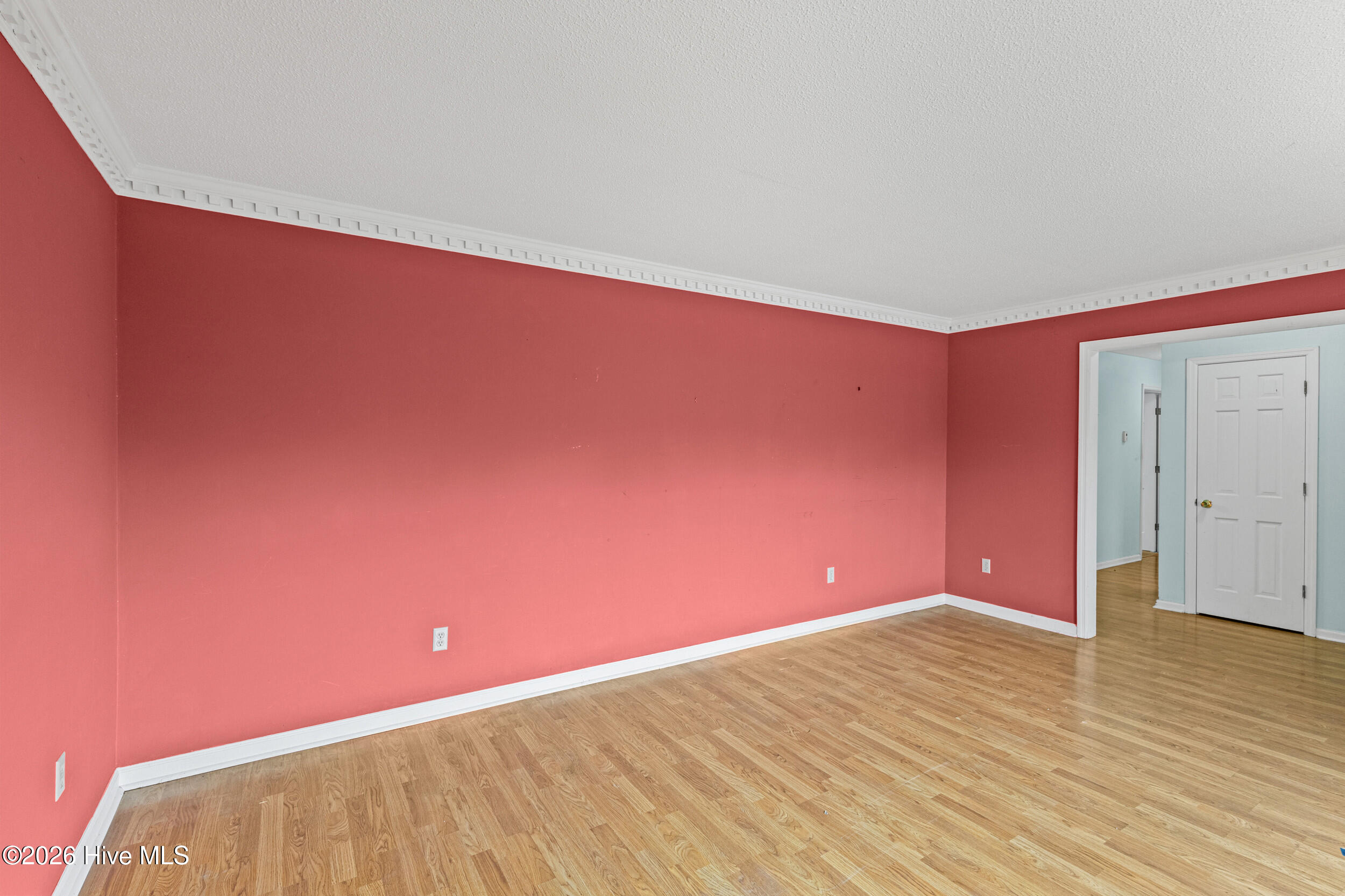 1824 Mountside Drive Property Photo 14