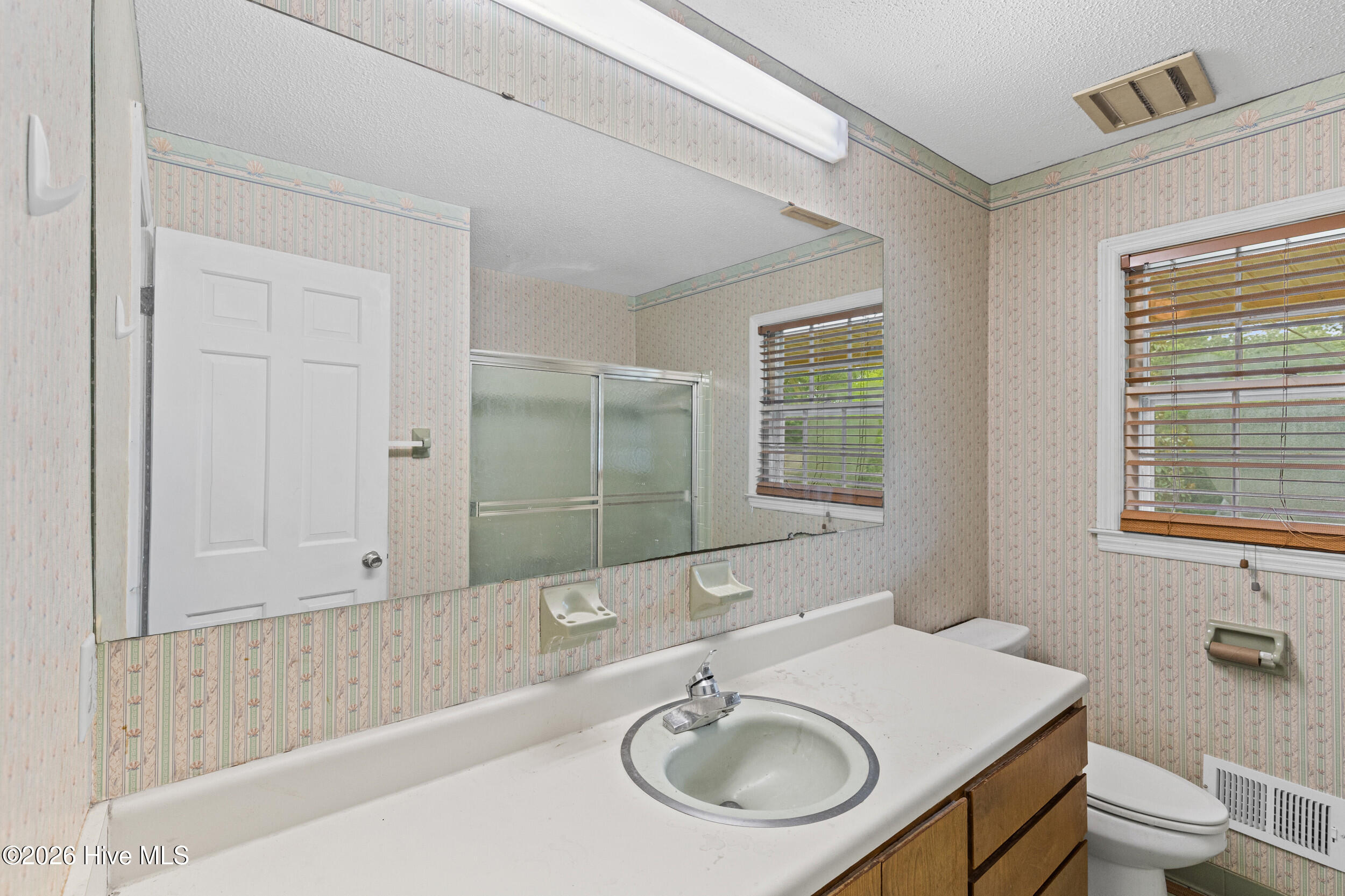1824 Mountside Drive Property Photo 22