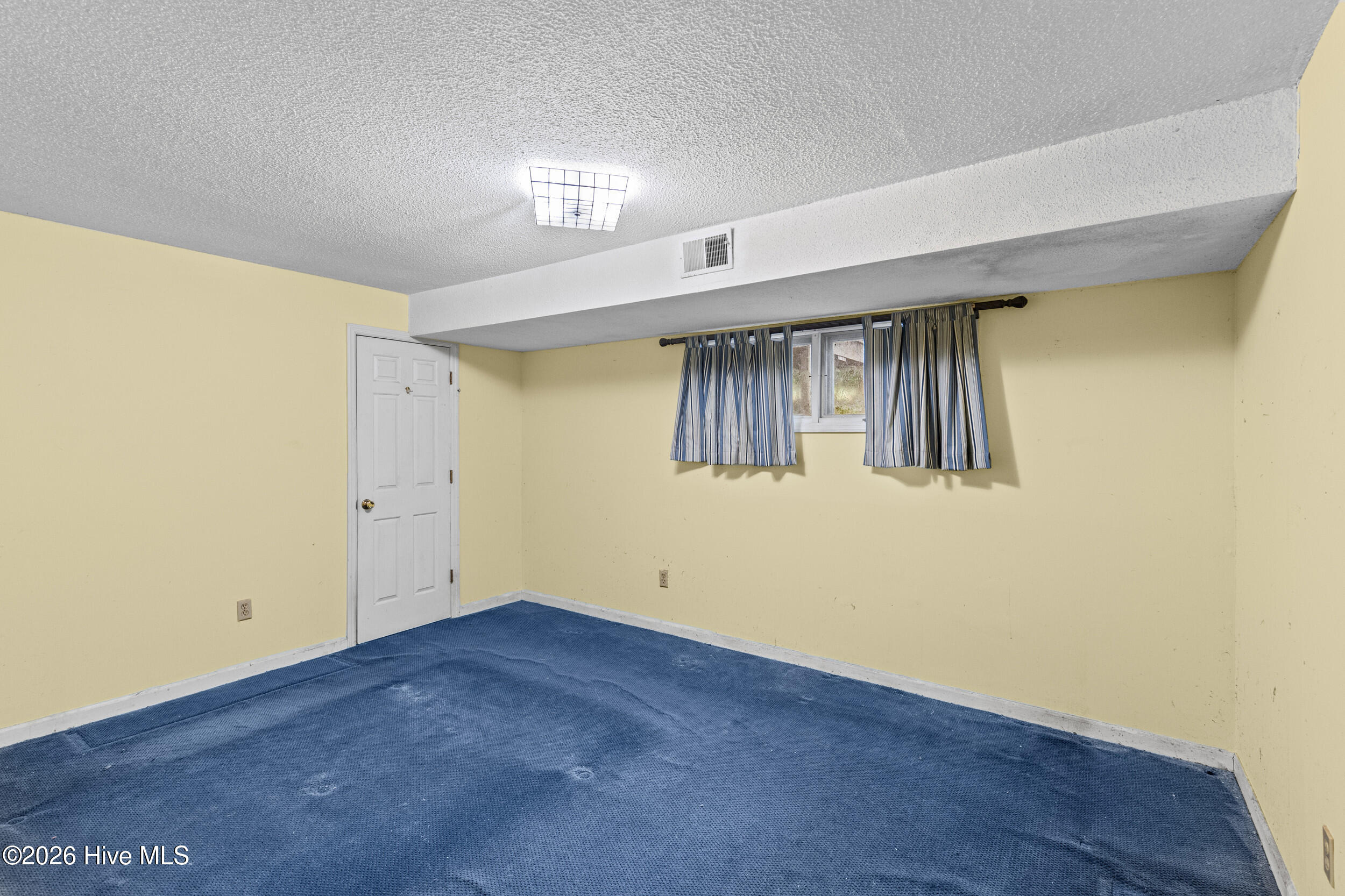 1824 Mountside Drive Property Photo 27