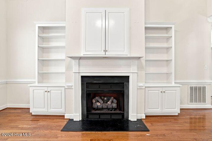 3532 Shadow Ridge Road N Property Photo 9