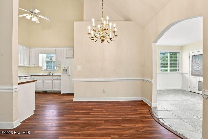 3532 Shadow Ridge Road N Property Photo 14