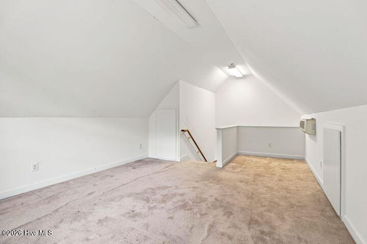 3532 Shadow Ridge Road N Property Photo 32