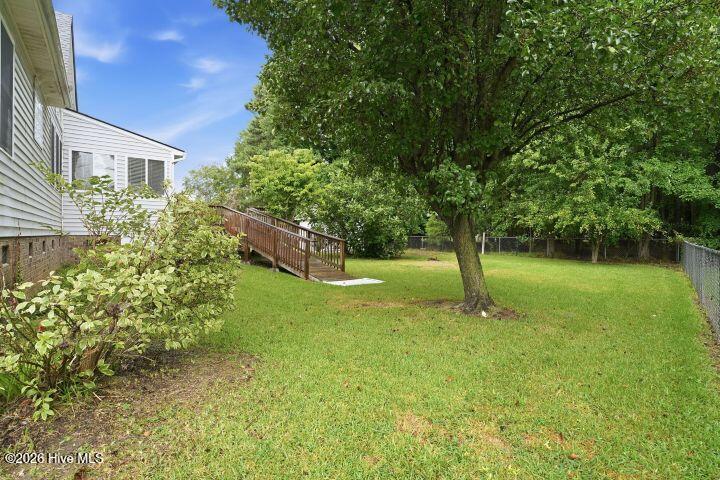 3532 Shadow Ridge Road N Property Photo 39