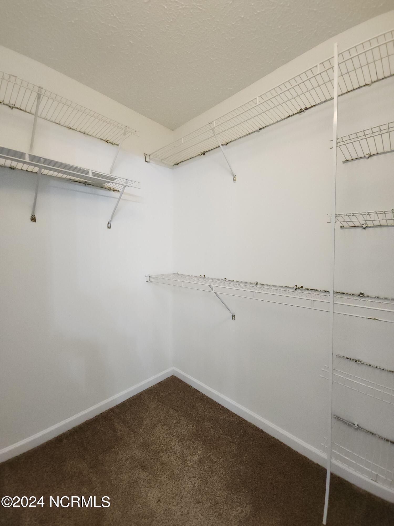 205 Ashcroft Drive Property Photo 24