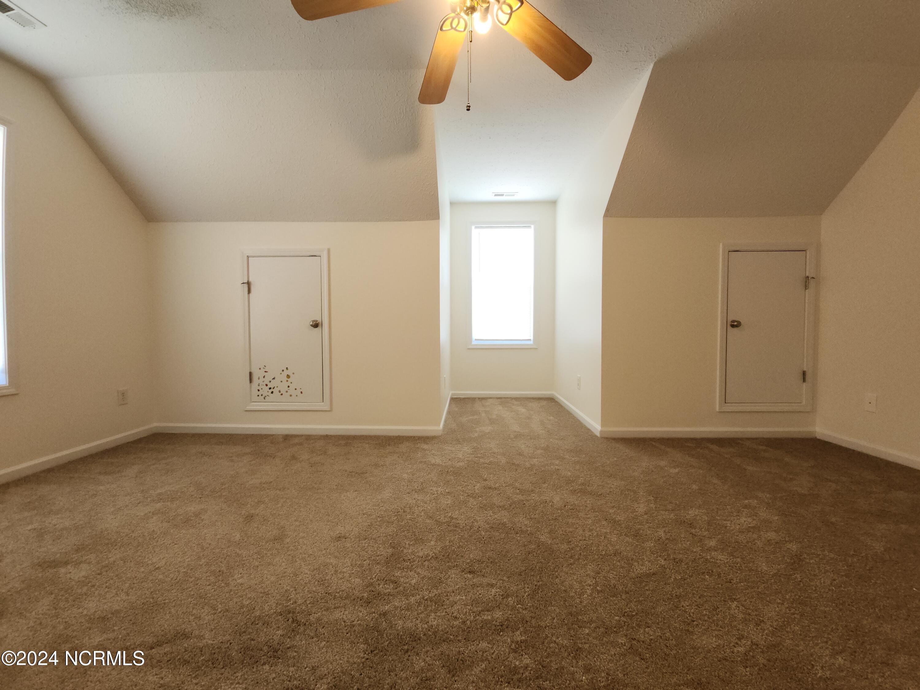 205 Ashcroft Drive Property Photo 28