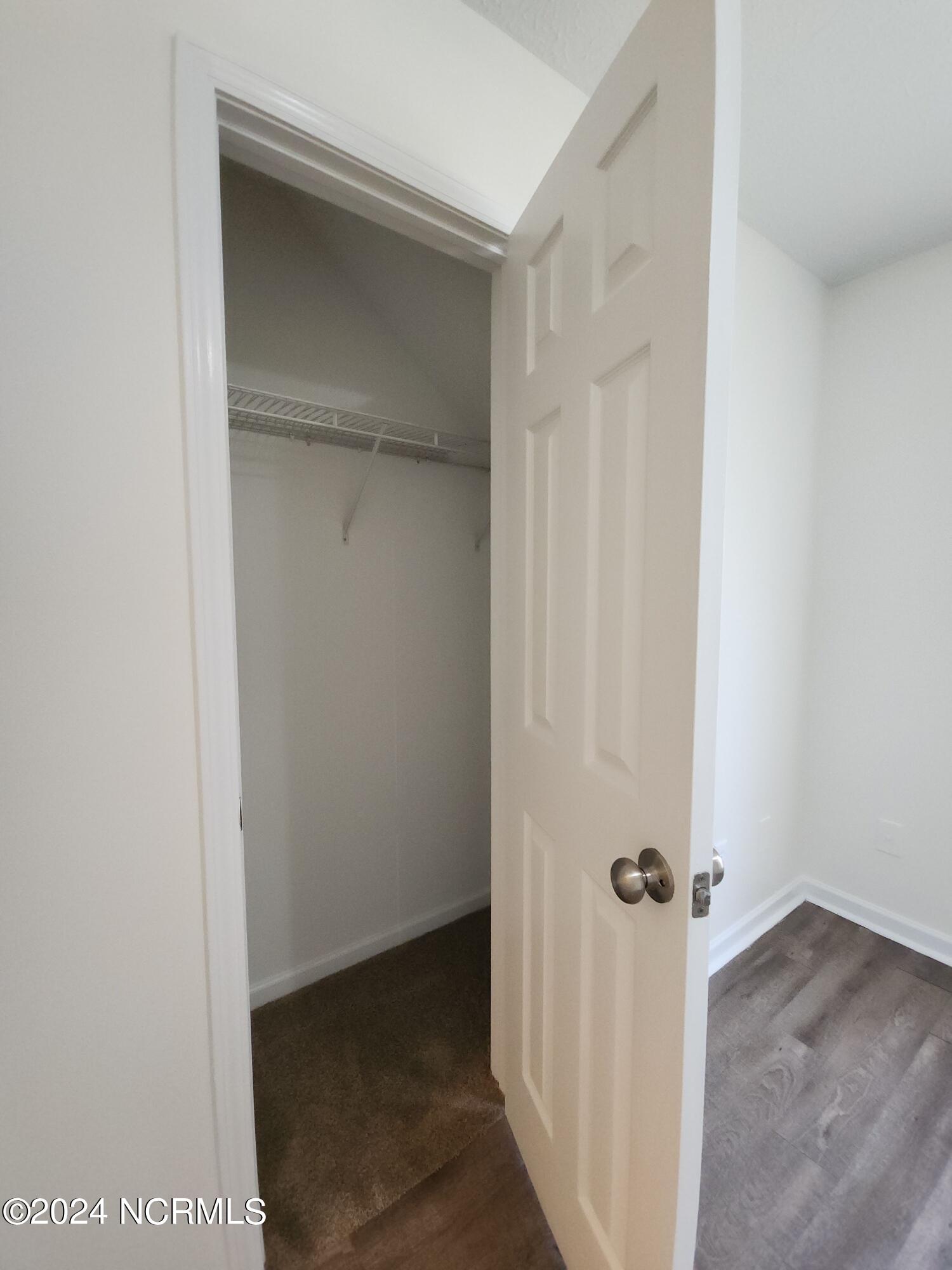 205 Ashcroft Drive Property Photo 30