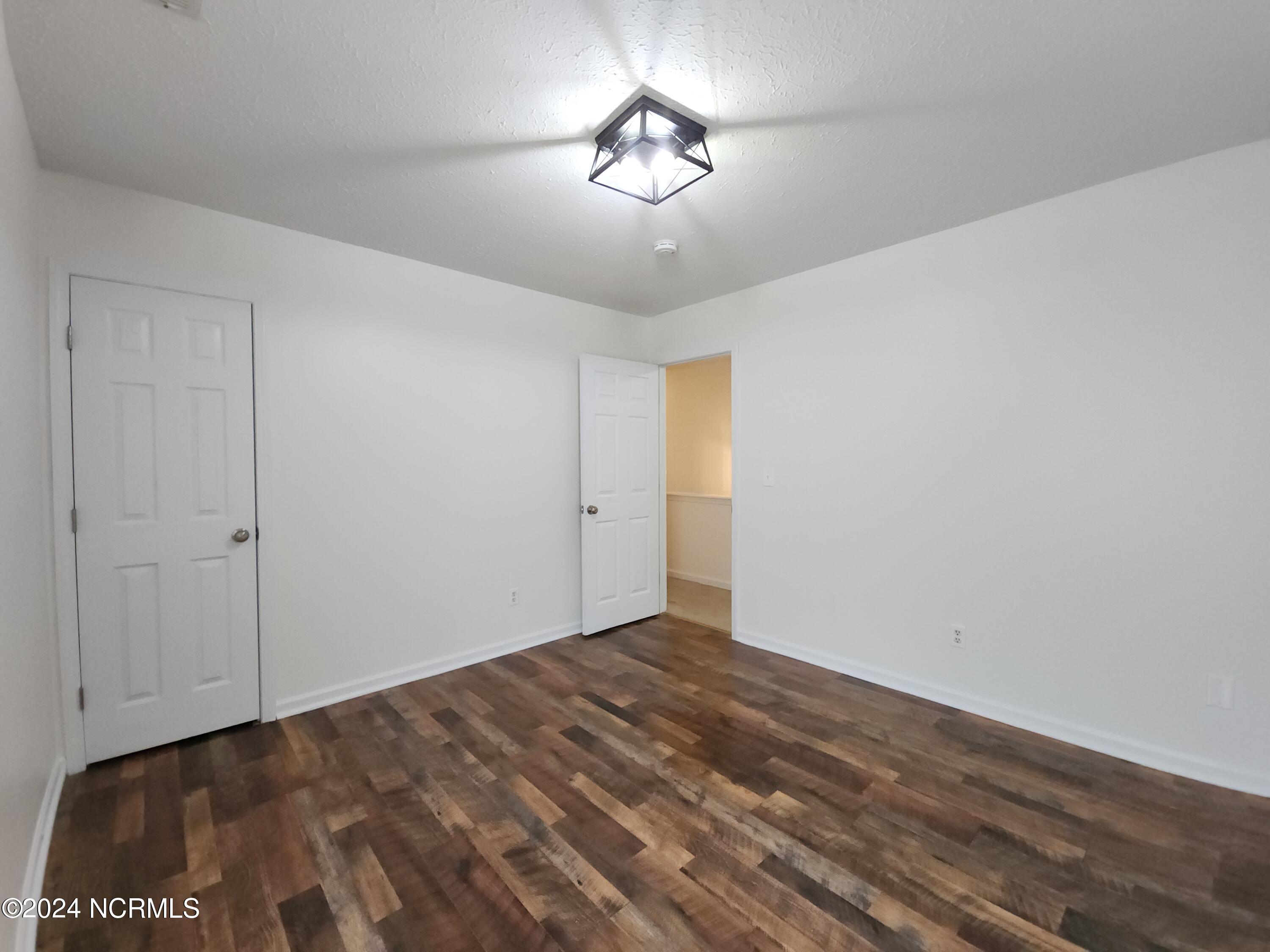 205 Ashcroft Drive Property Photo 35