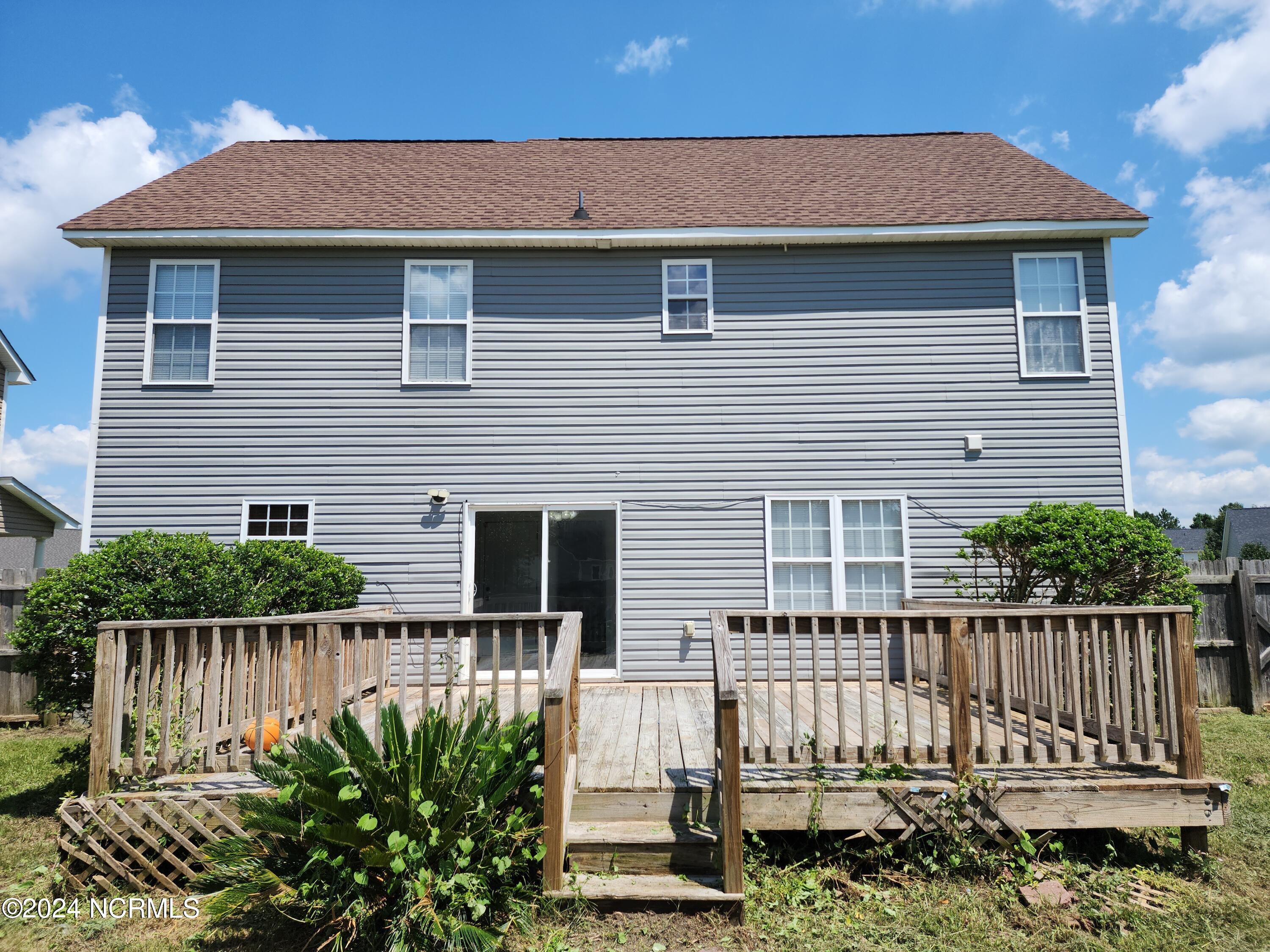 205 Ashcroft Drive Property Photo 40