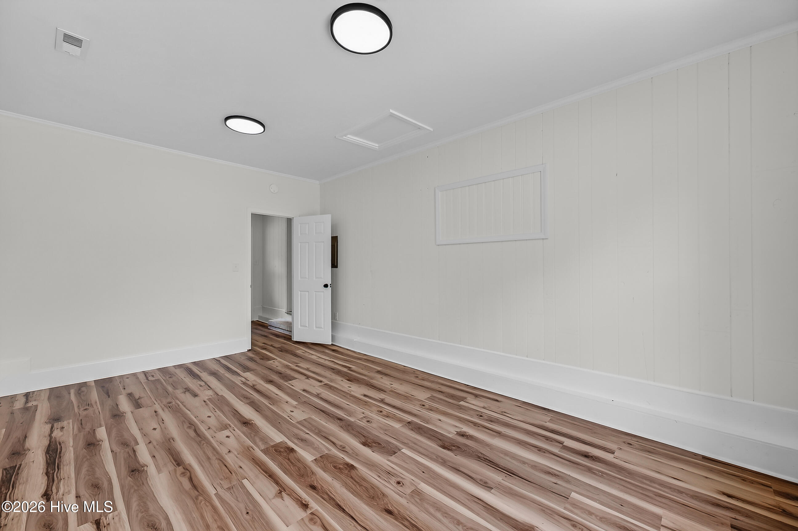 300 Walnut Drive Property Photo 18