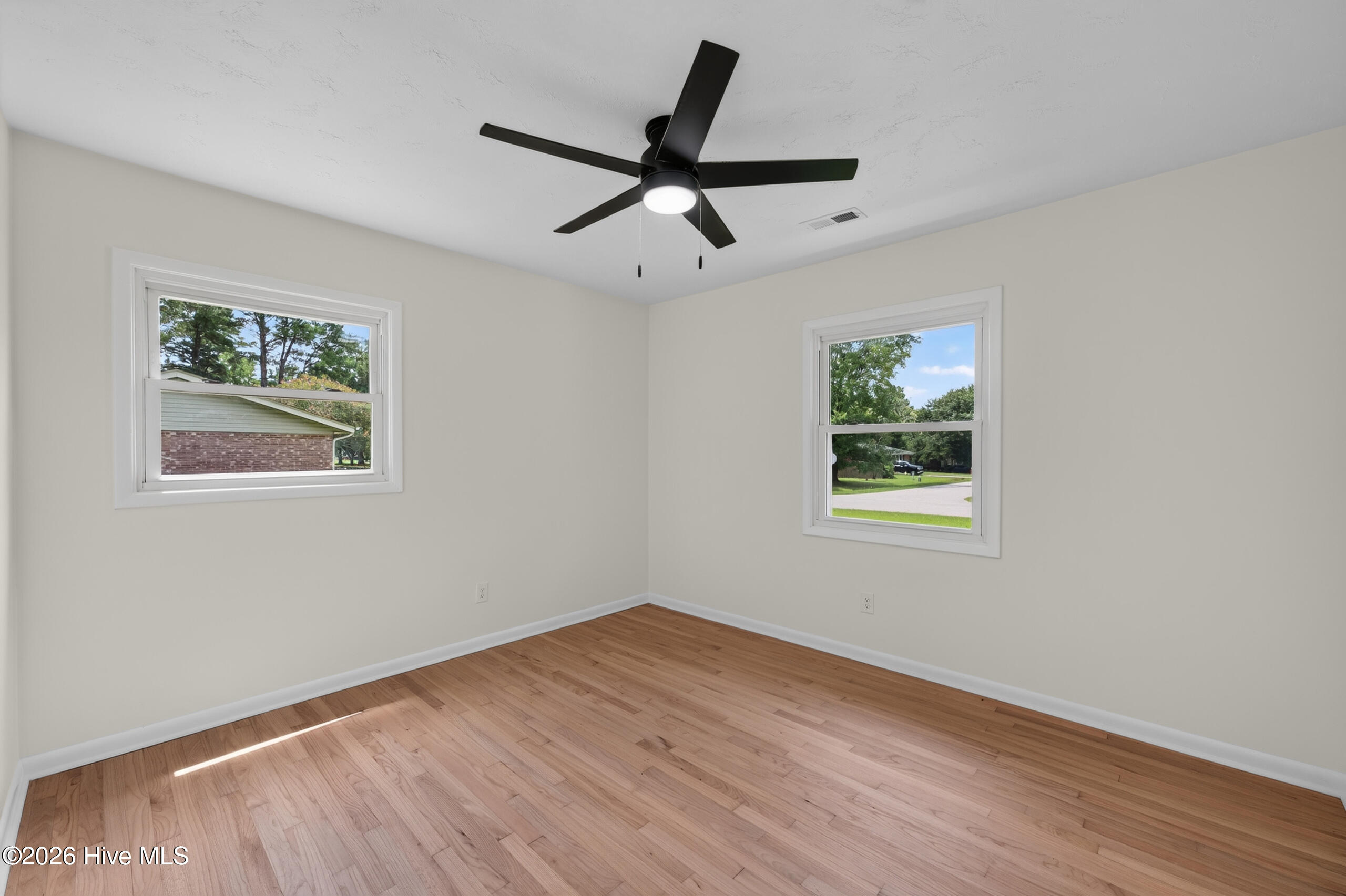 300 Walnut Drive Property Photo 23