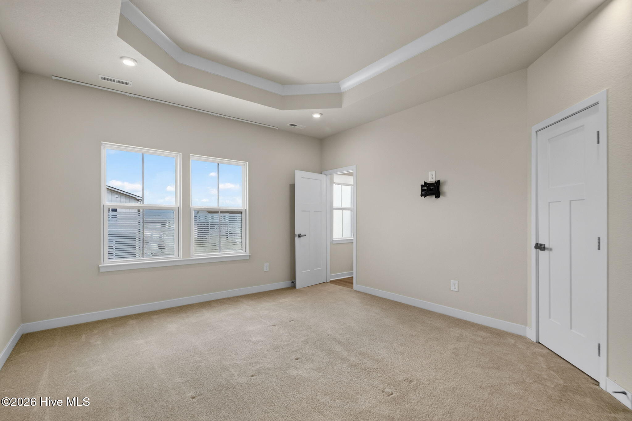 208 Fost Boulevard Property Photo 7