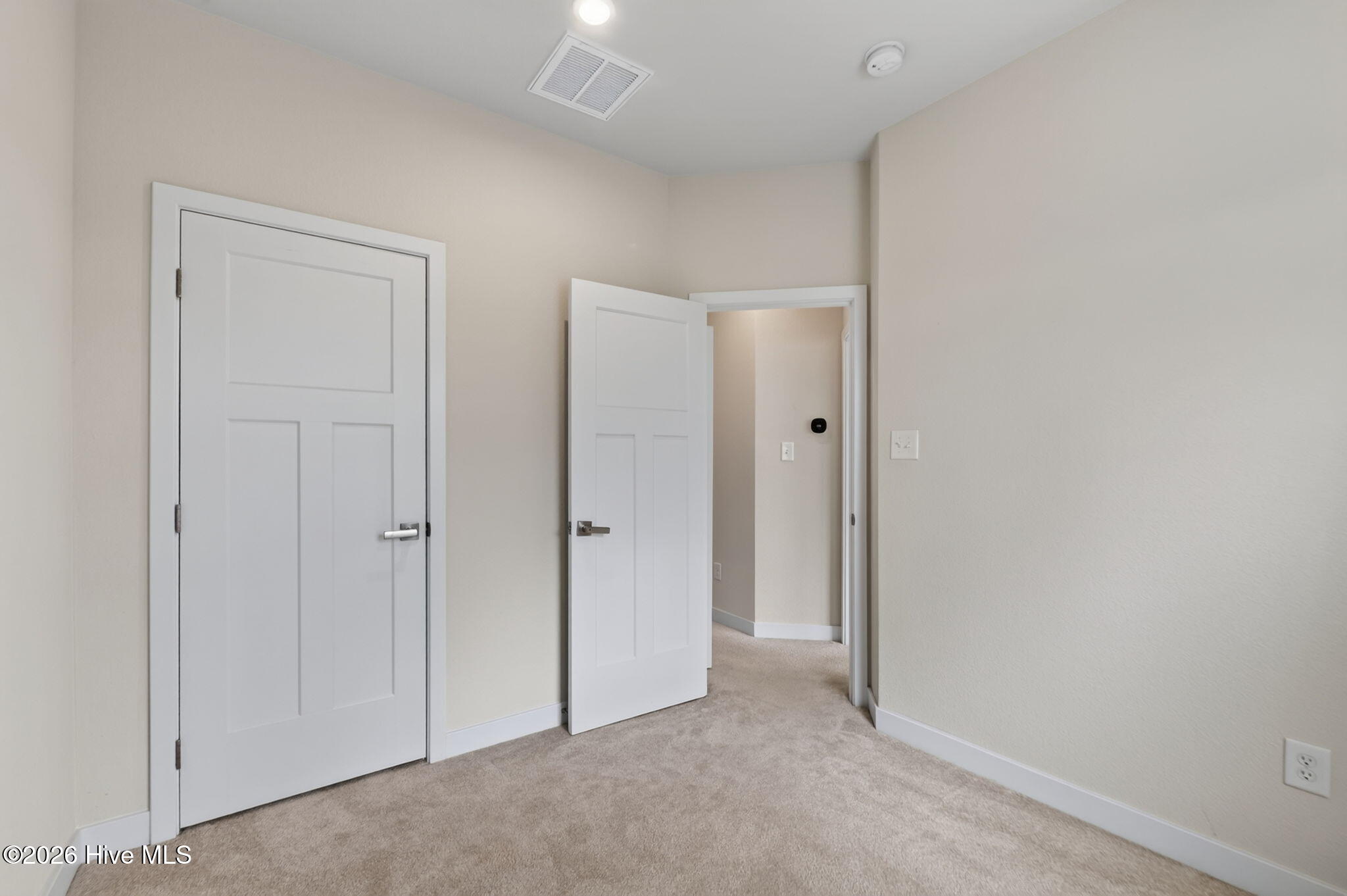 208 Fost Boulevard Property Photo 13