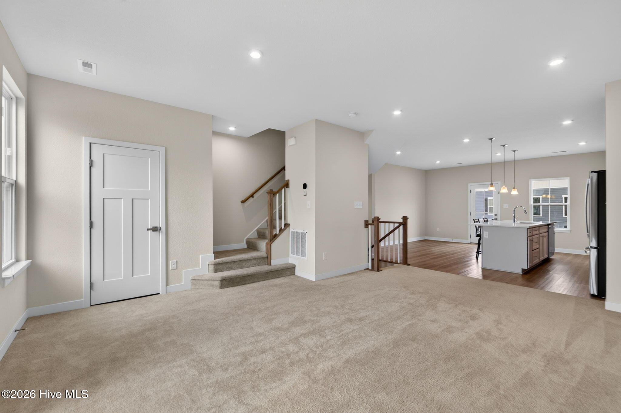 208 Fost Boulevard Property Photo 18