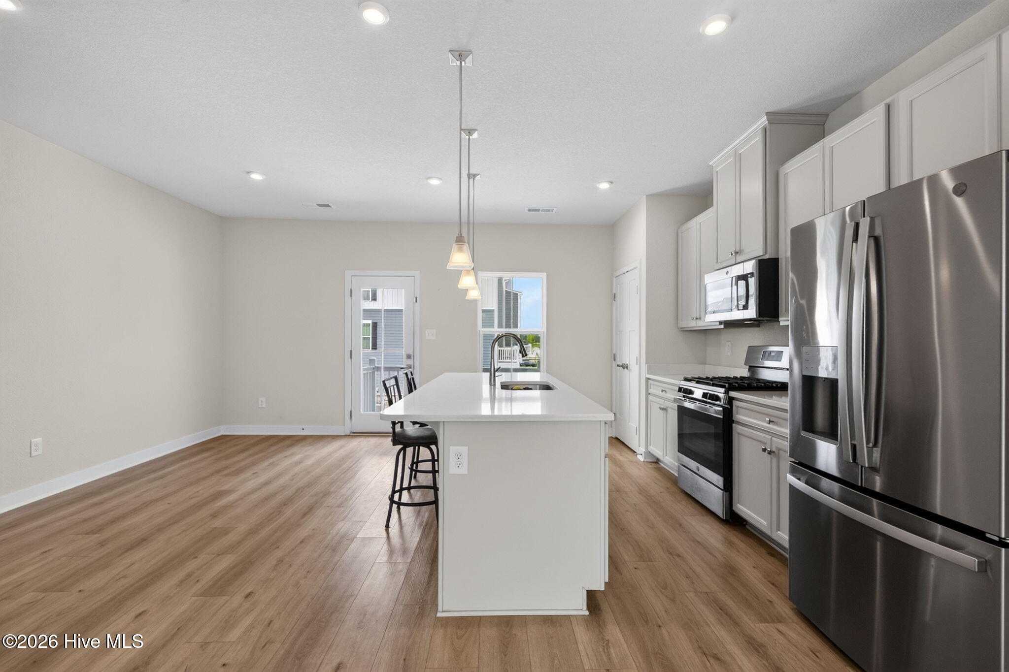 208 Fost Boulevard Property Photo 26