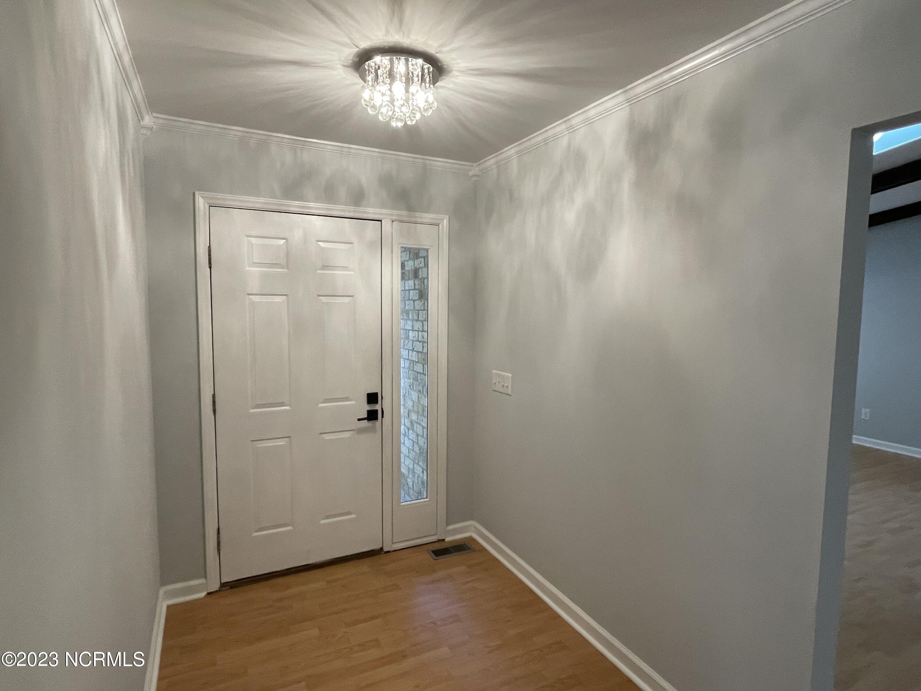 55 Salem Drive Property Photo 2