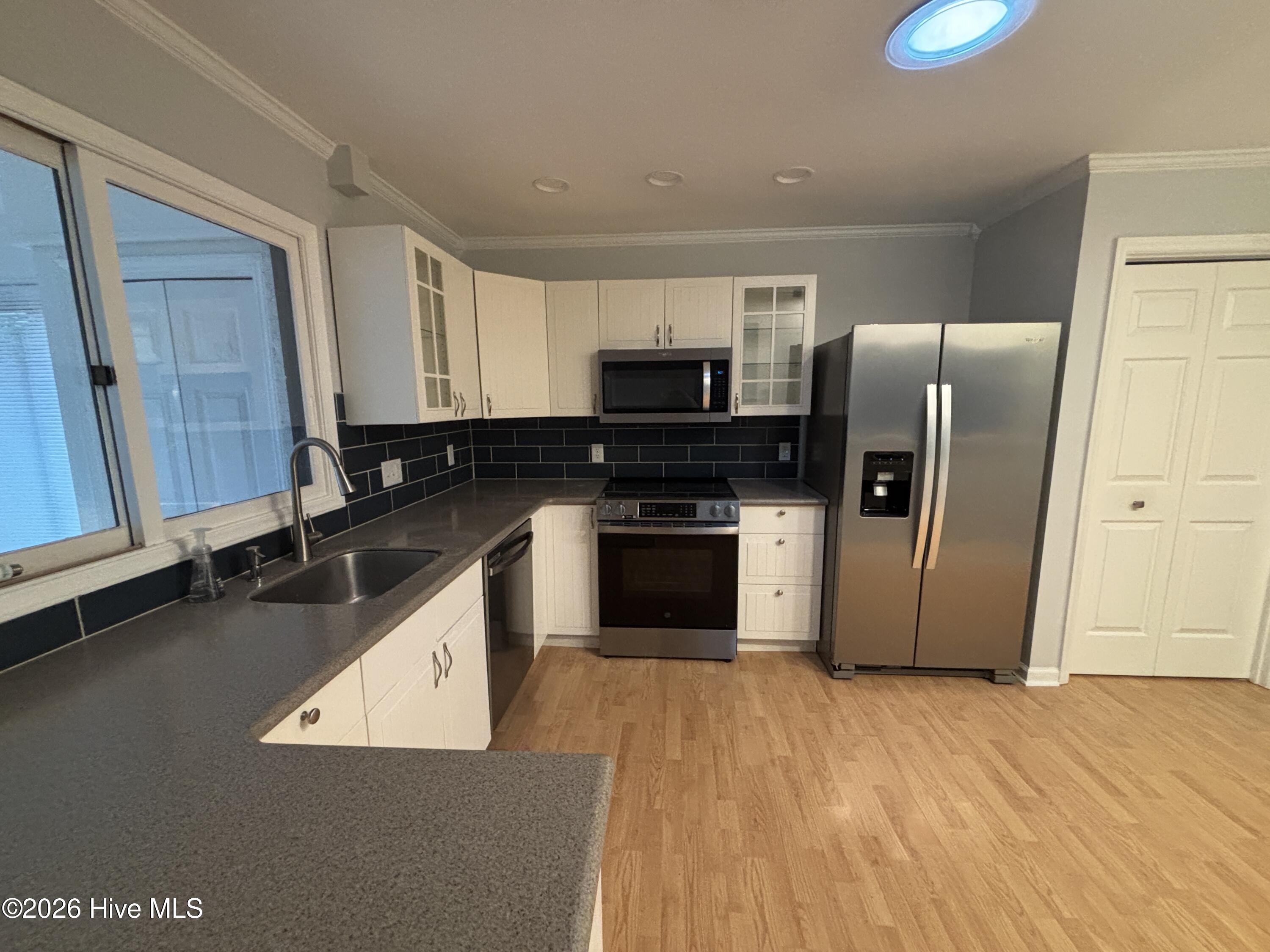 55 Salem Drive Property Photo 3