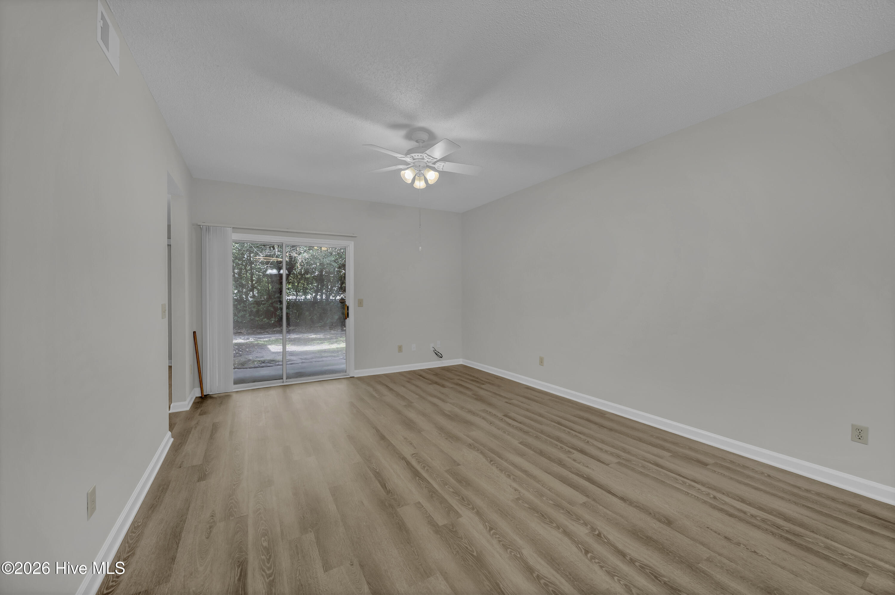 719 Bragg Drive A Property Photo 2