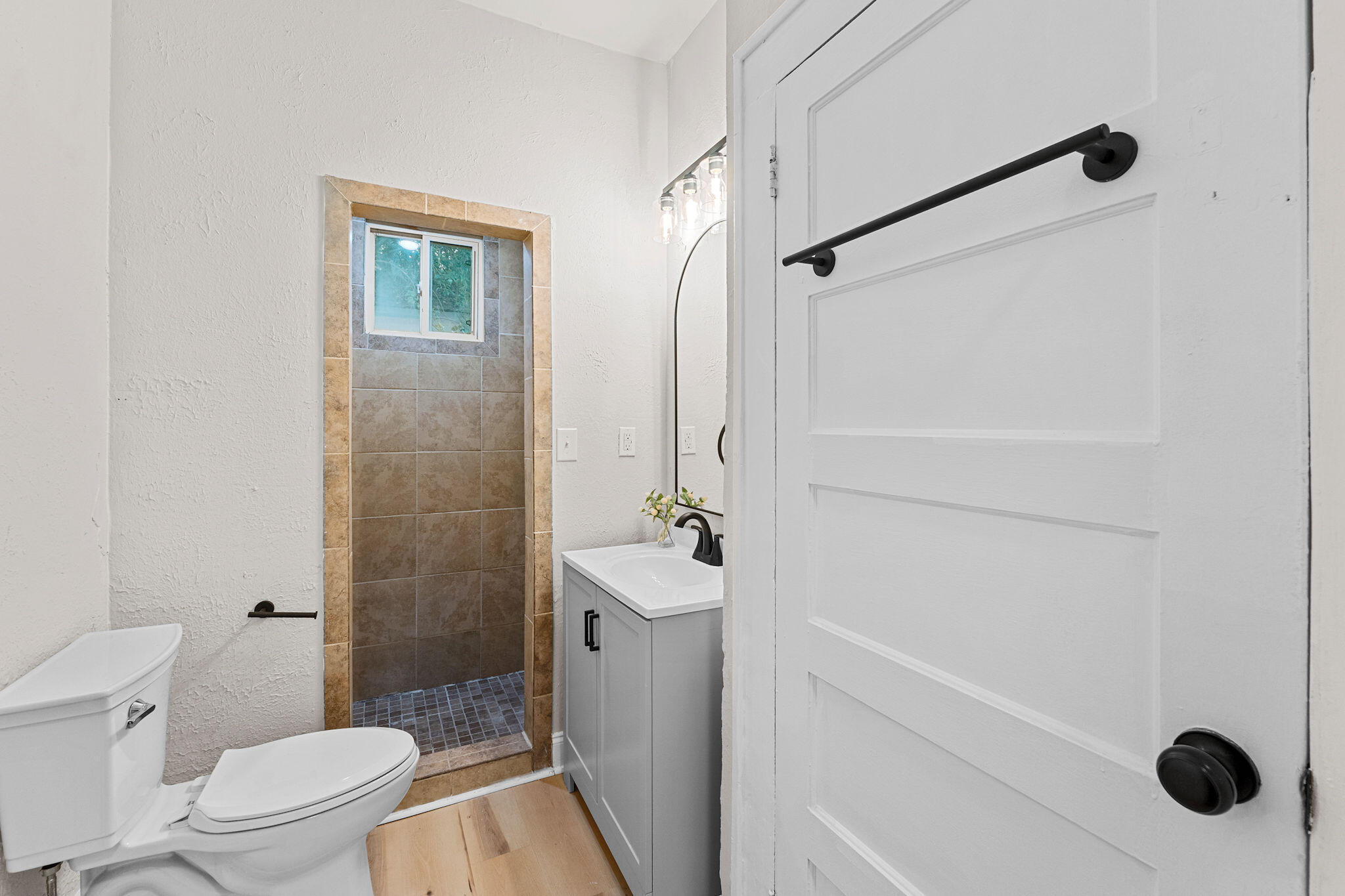 1307 Merry Street Property Photo 11