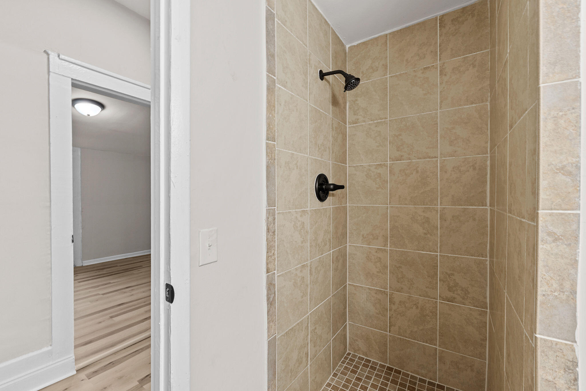 1307 Merry Street Property Photo 18
