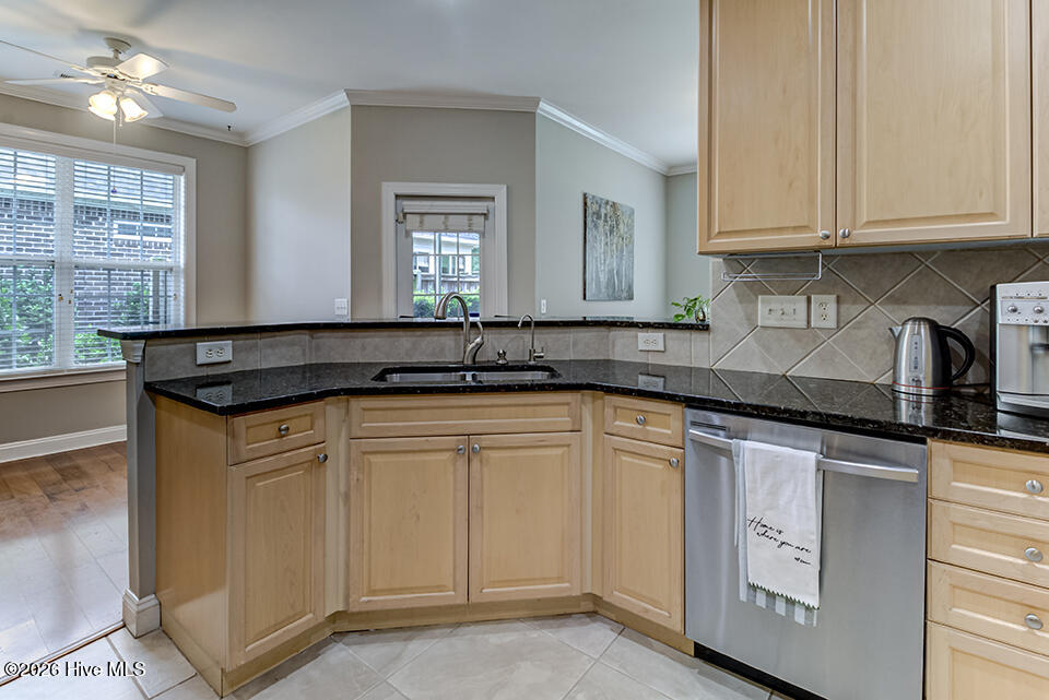 1143 Spring Glen Court Property Photo 11