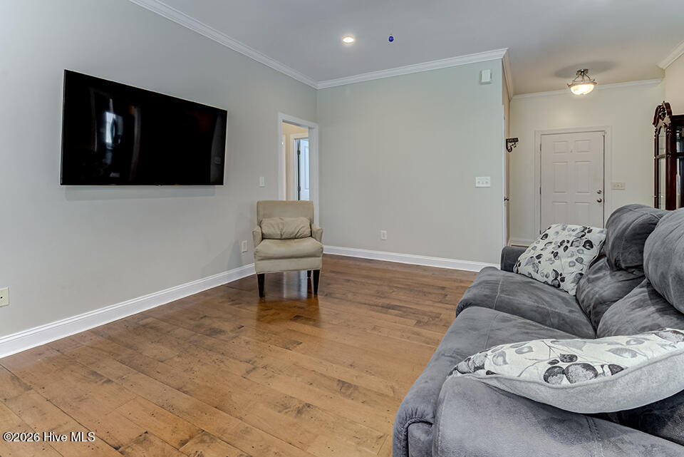 1143 Spring Glen Court Property Photo 18