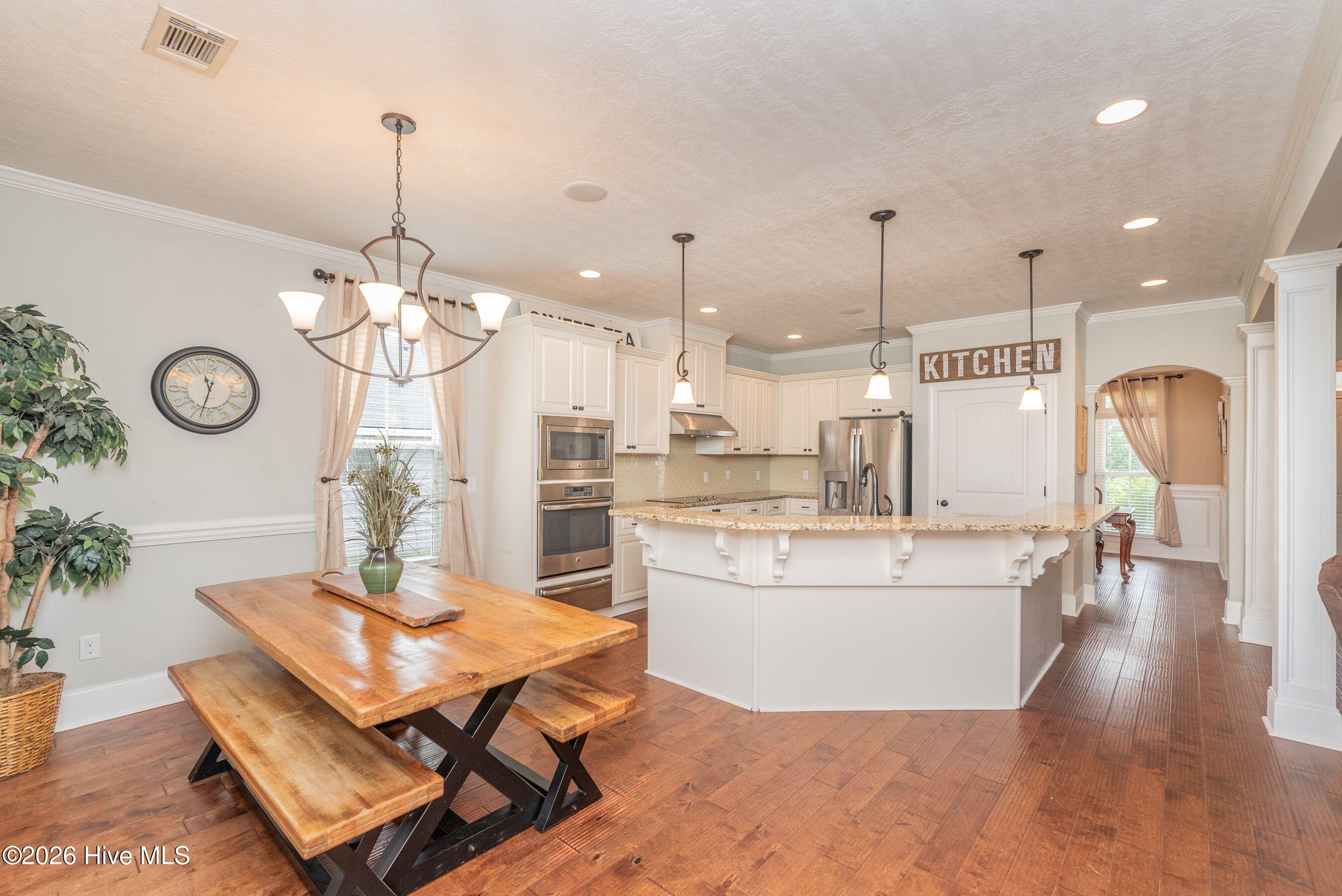 5085 Copse Drive Property Photo 12
