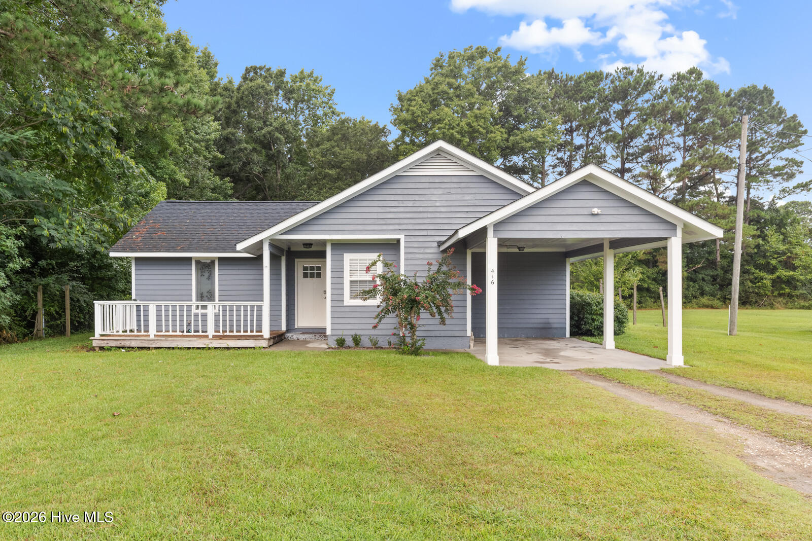 416 W Willis Landing Road Property Photo 1